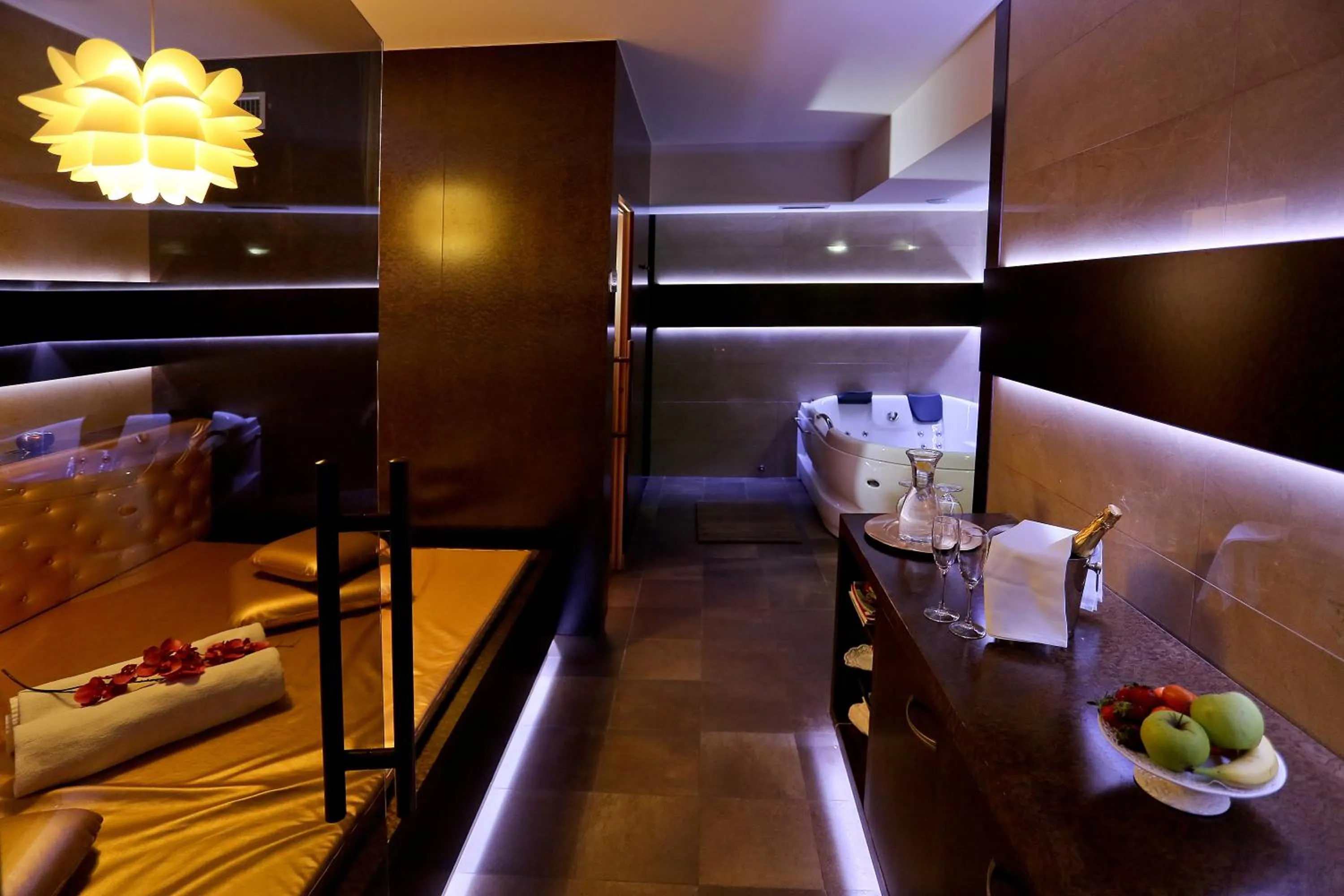 Spa and wellness centre/facilities, Bed in Gostilna in motel Pri Lešniku