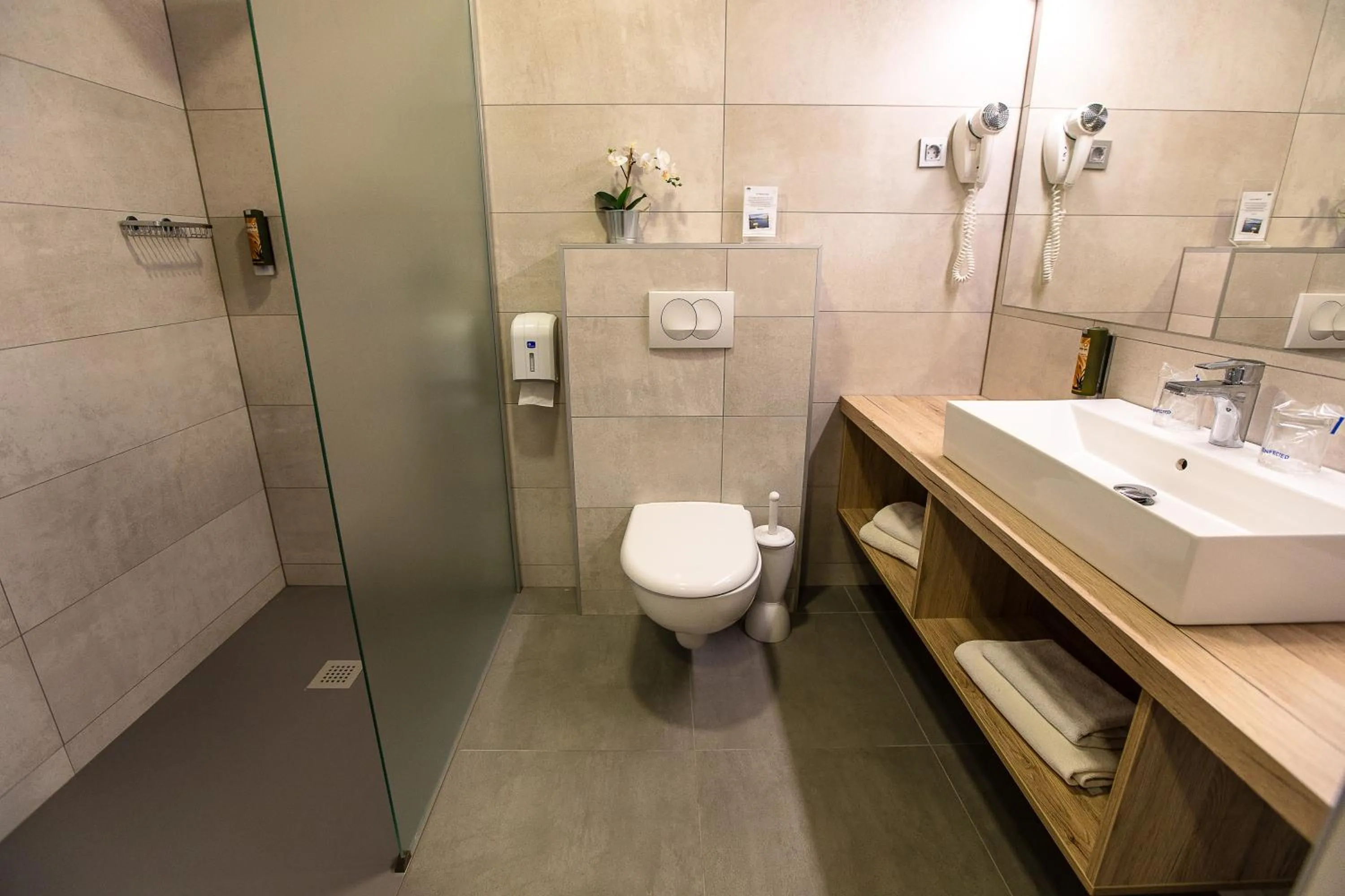Bathroom in Gostilna in motel Pri Lešniku