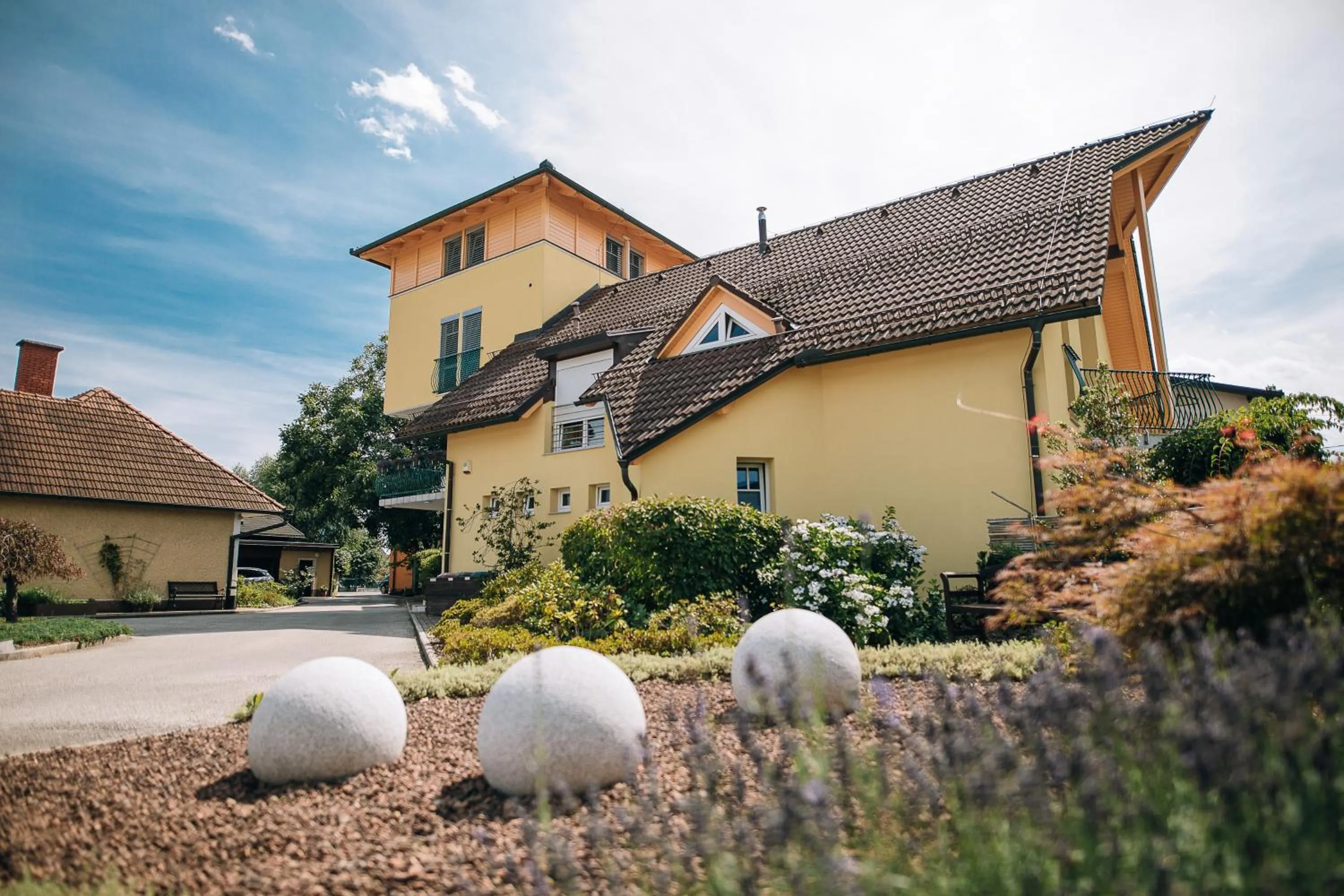 Property building in Gostilna in motel Pri Lešniku