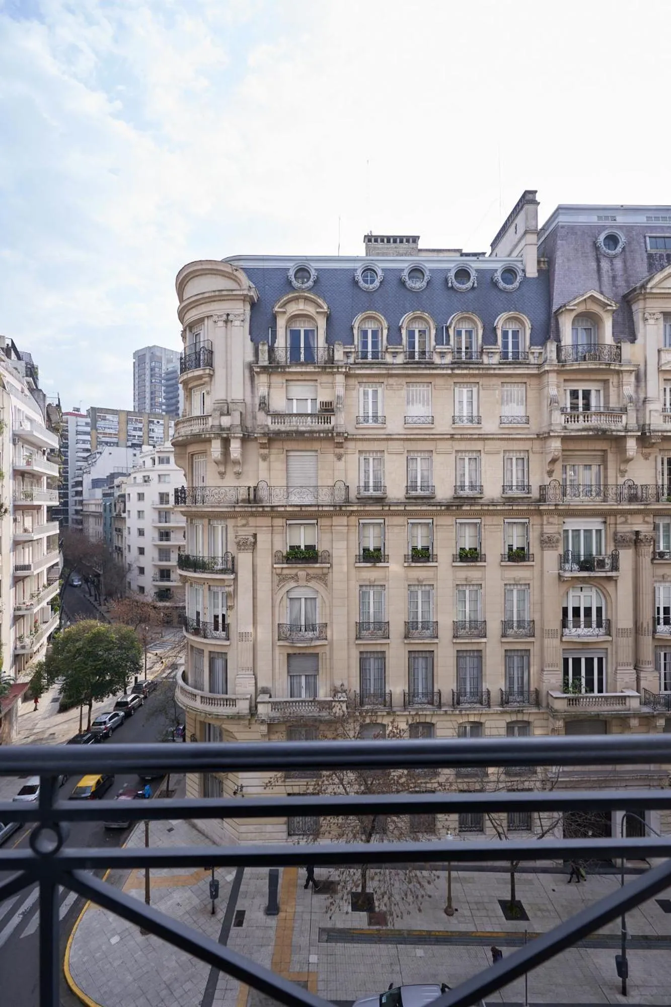 City view in Carles Hotel