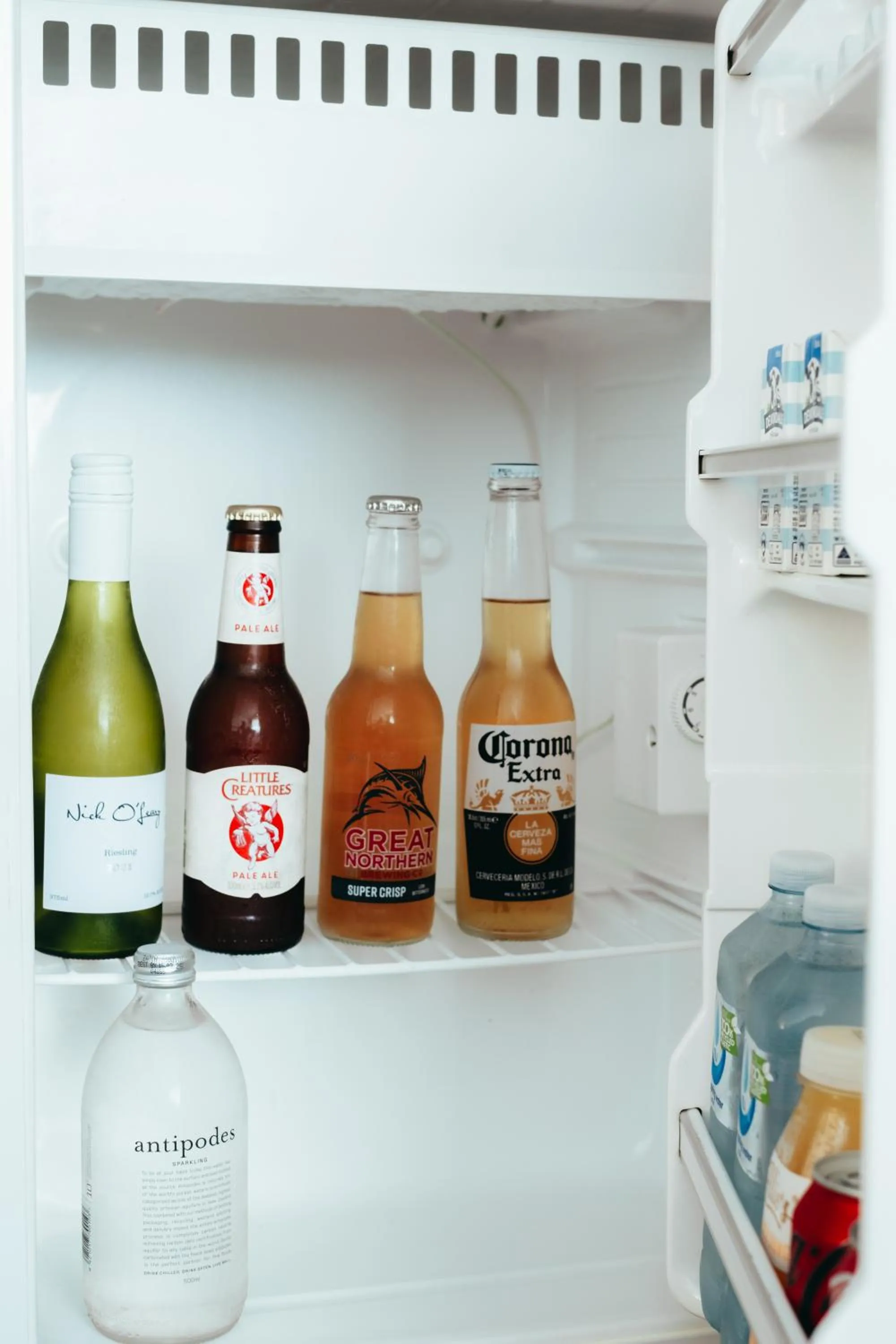 oven in Ramada by Wyndham Diplomat Canberra