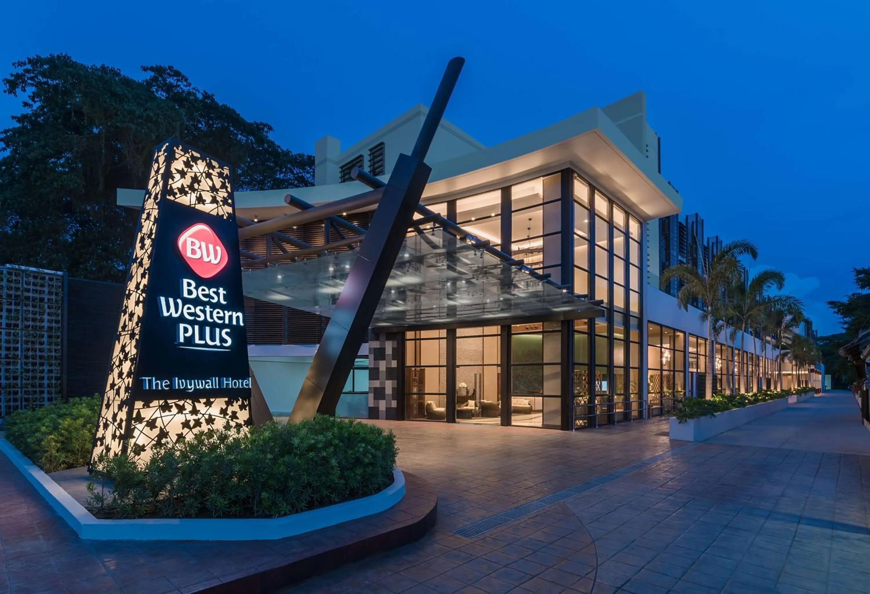 Property building in Best Western Plus The Ivywall Hotel - Palawan