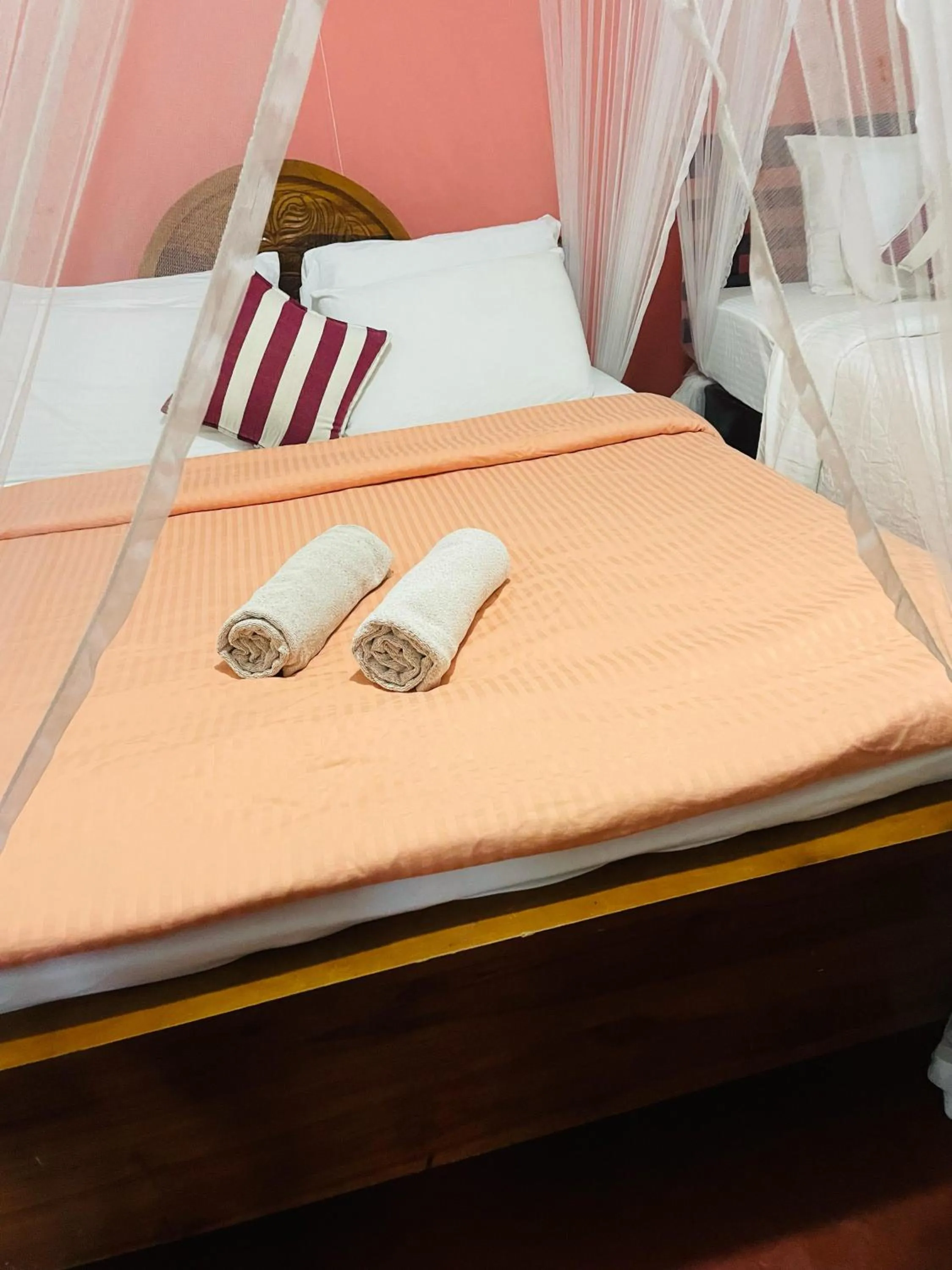 Bed in Hidden Gem Inn