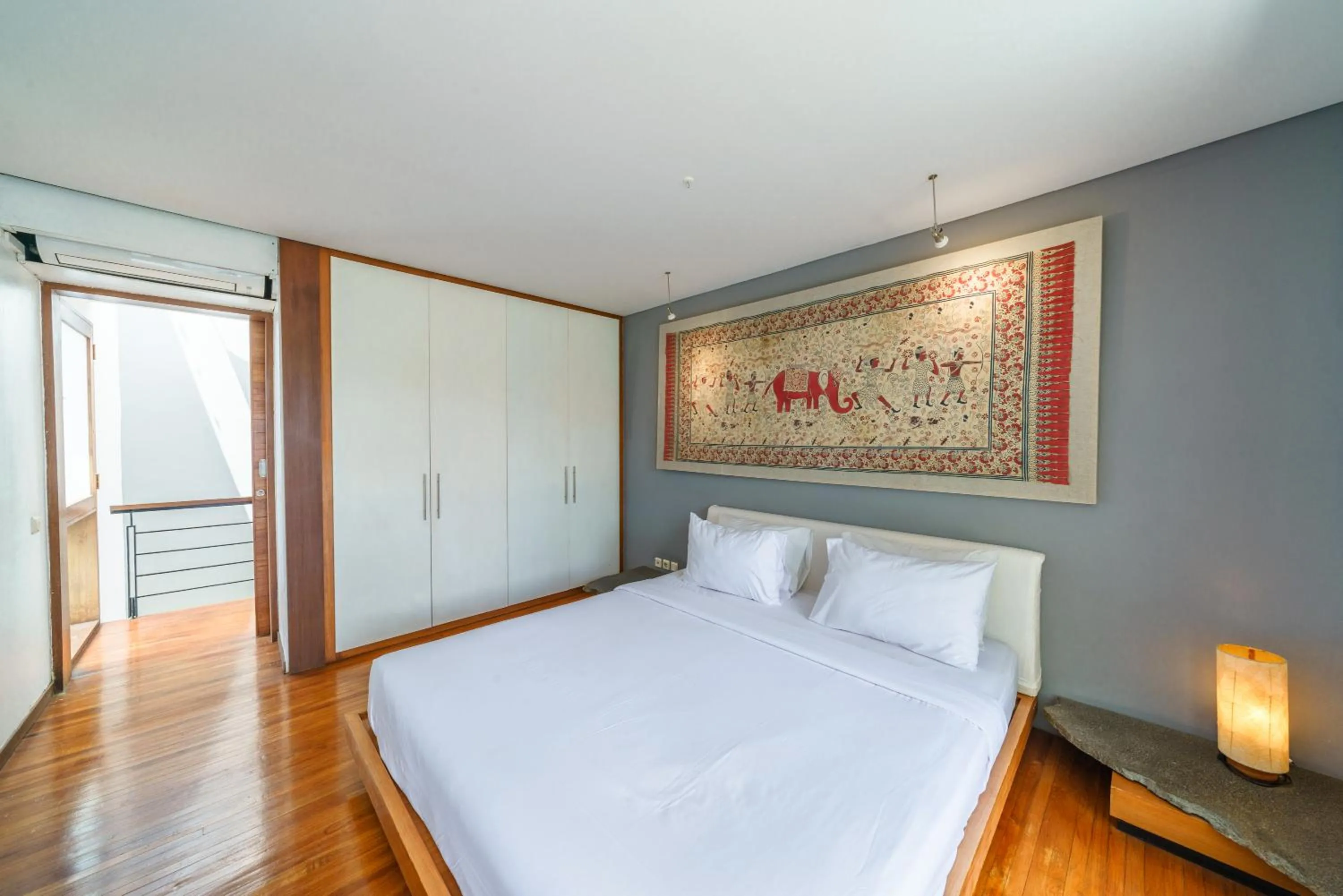Villa Rio - Contemporary 2BR Villa in Downtown Seminyak