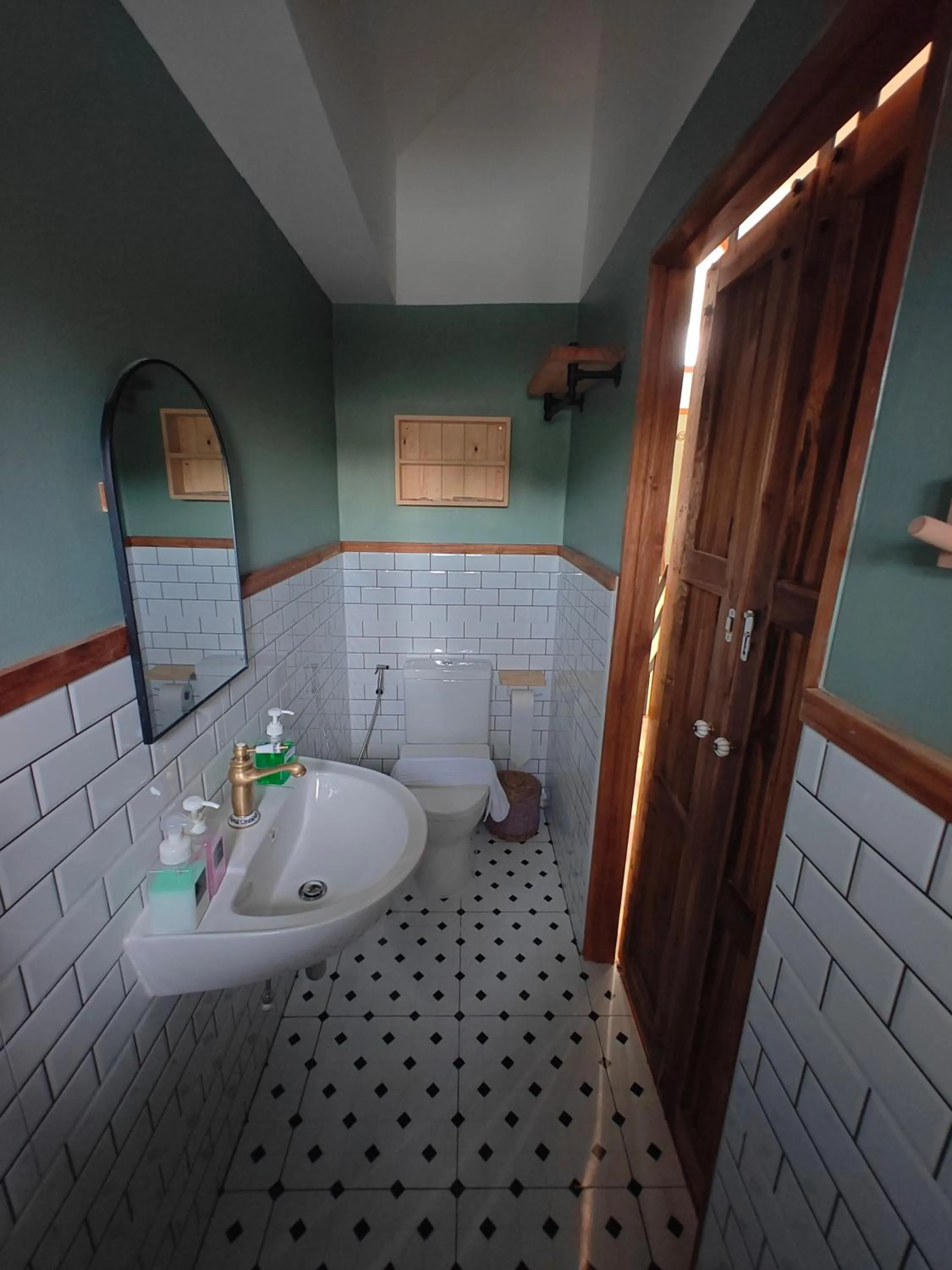 Bathroom in Namphung Phuket Boutique Resort