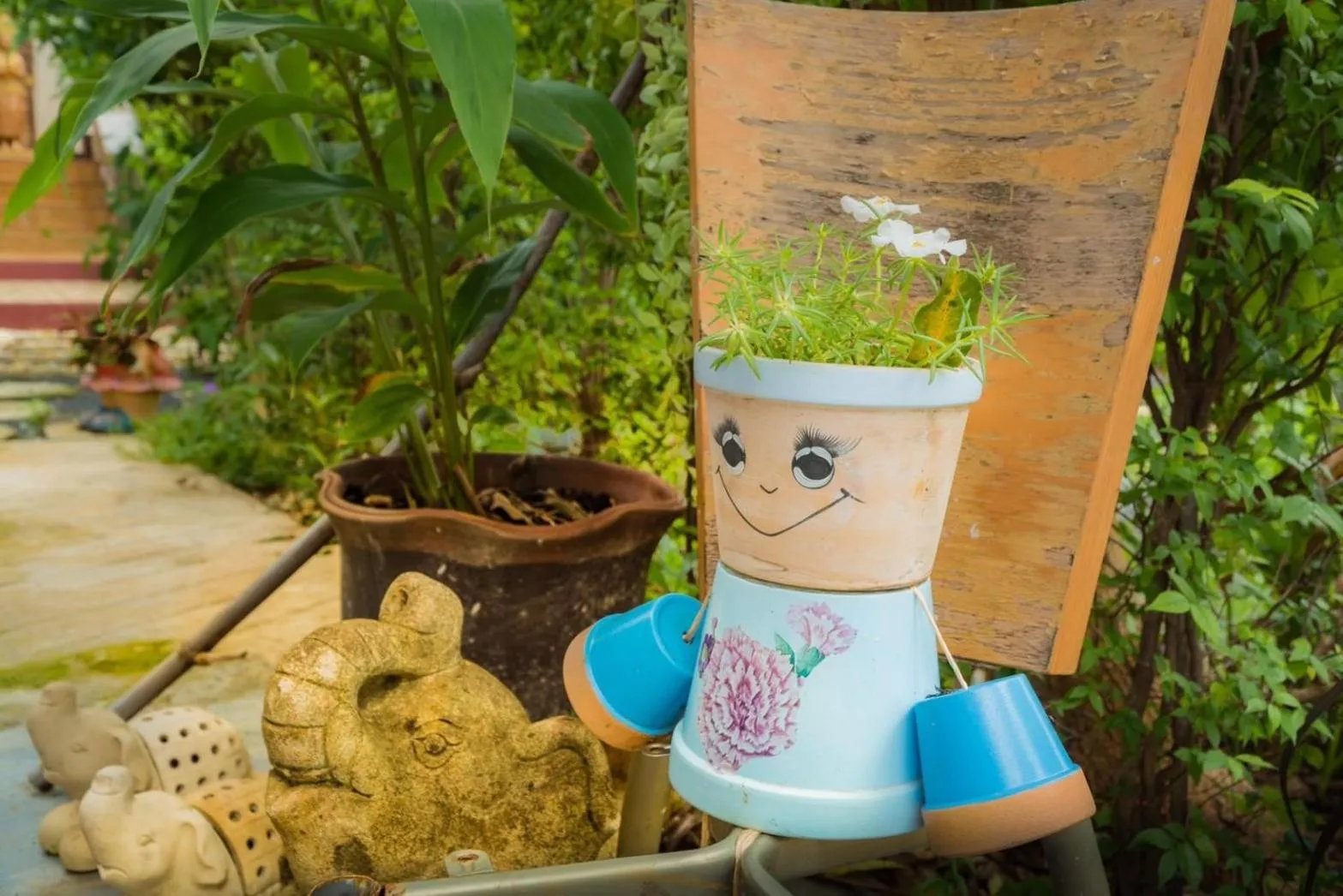 Garden in Namphung Phuket Boutique Resort