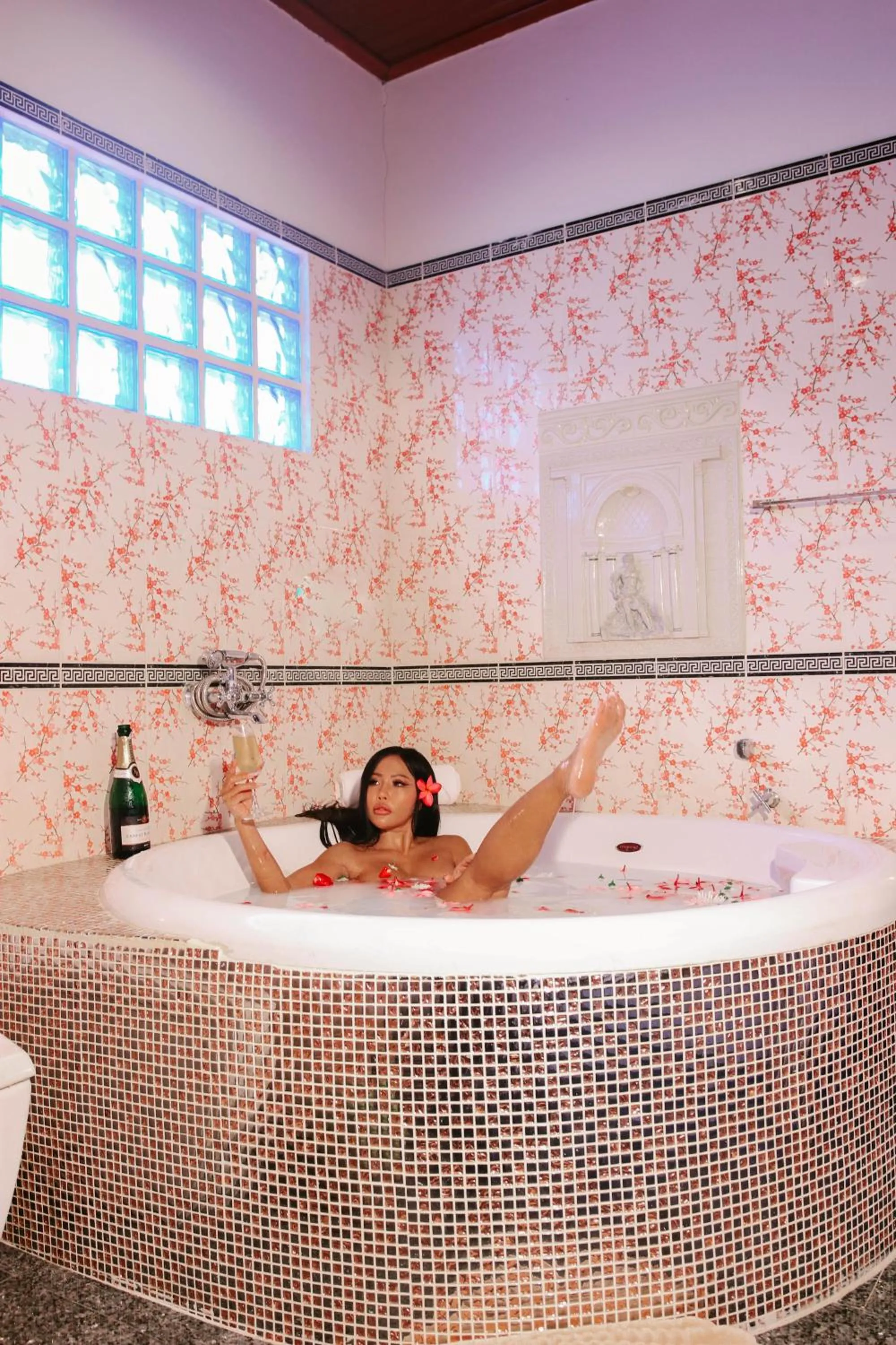 Bathroom in Namphung Phuket Boutique Resort