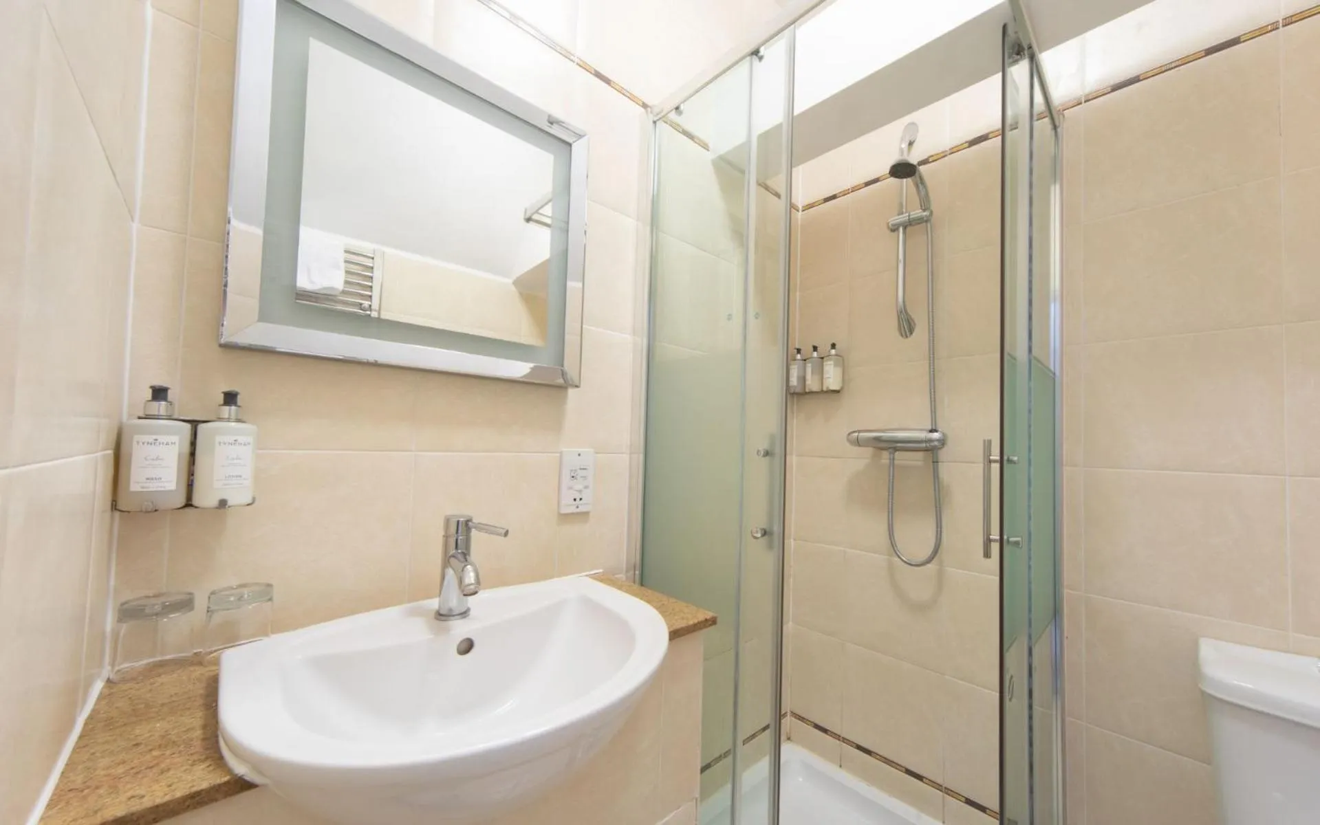 Bathroom in Heacham Manor Hotel