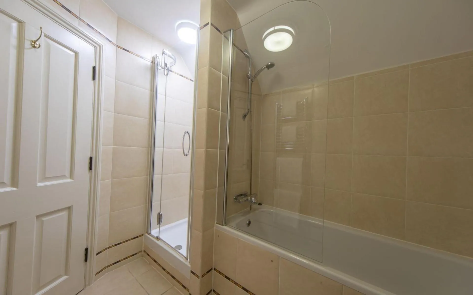 Bathroom in Heacham Manor Hotel