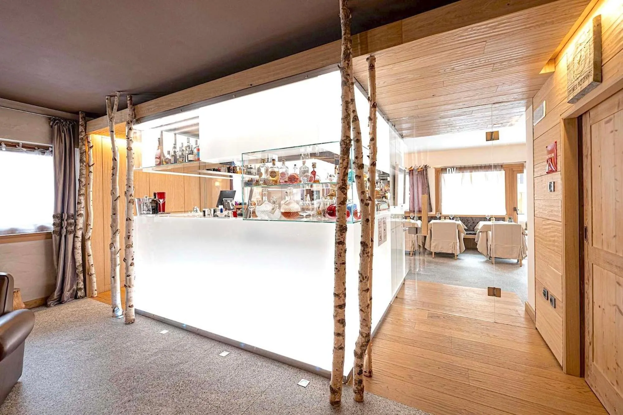 Lounge or bar in DV Chalet Boutique Hotel & Spa