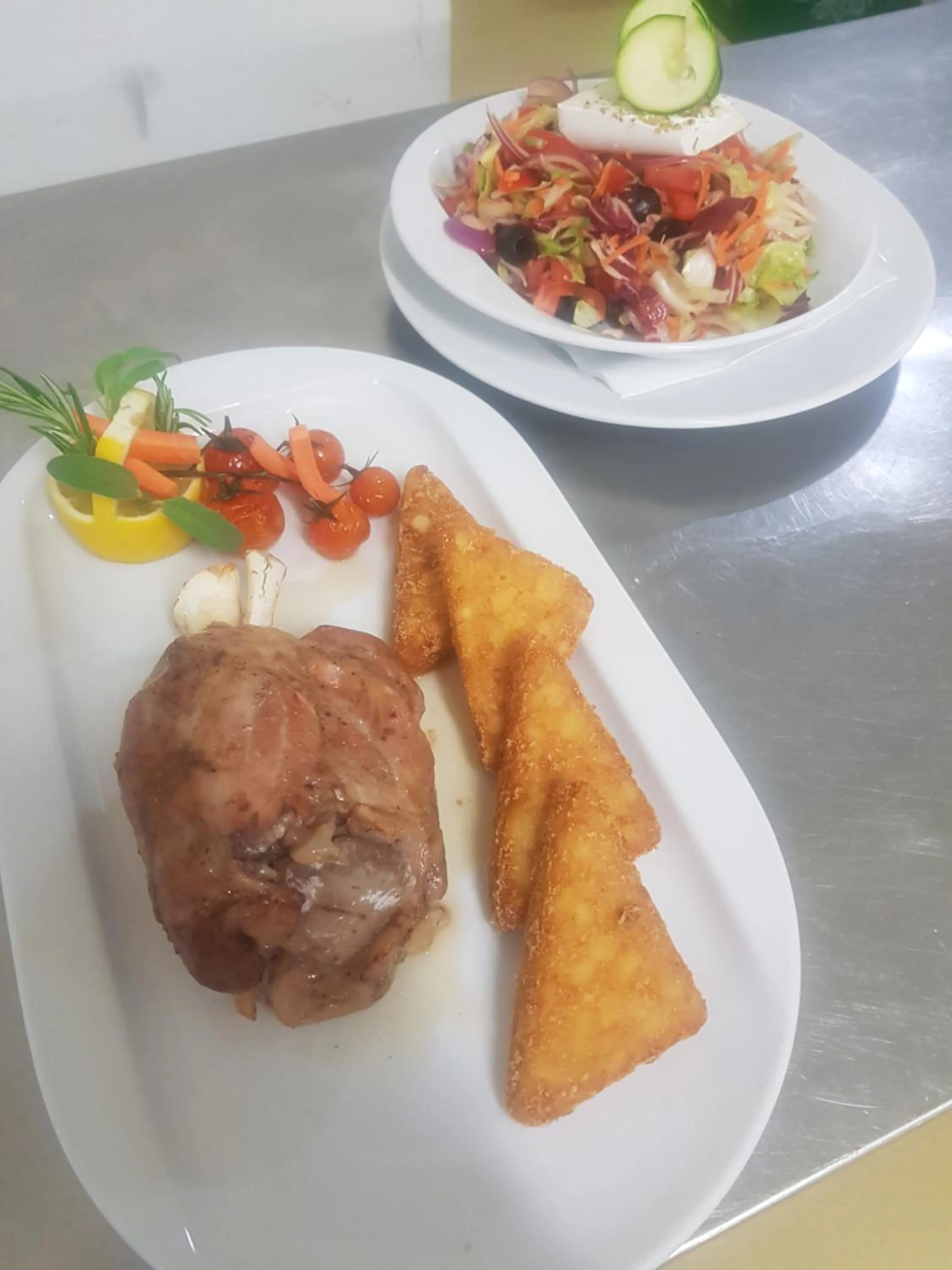 Food and drinks in Anthimos