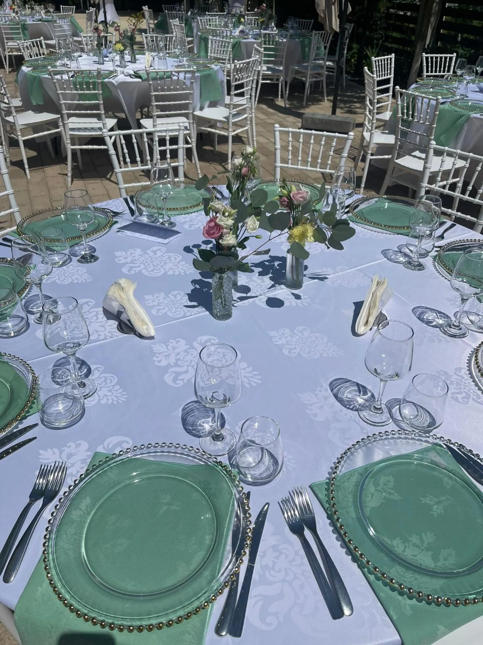 Restaurant/places to eat in Anthimos