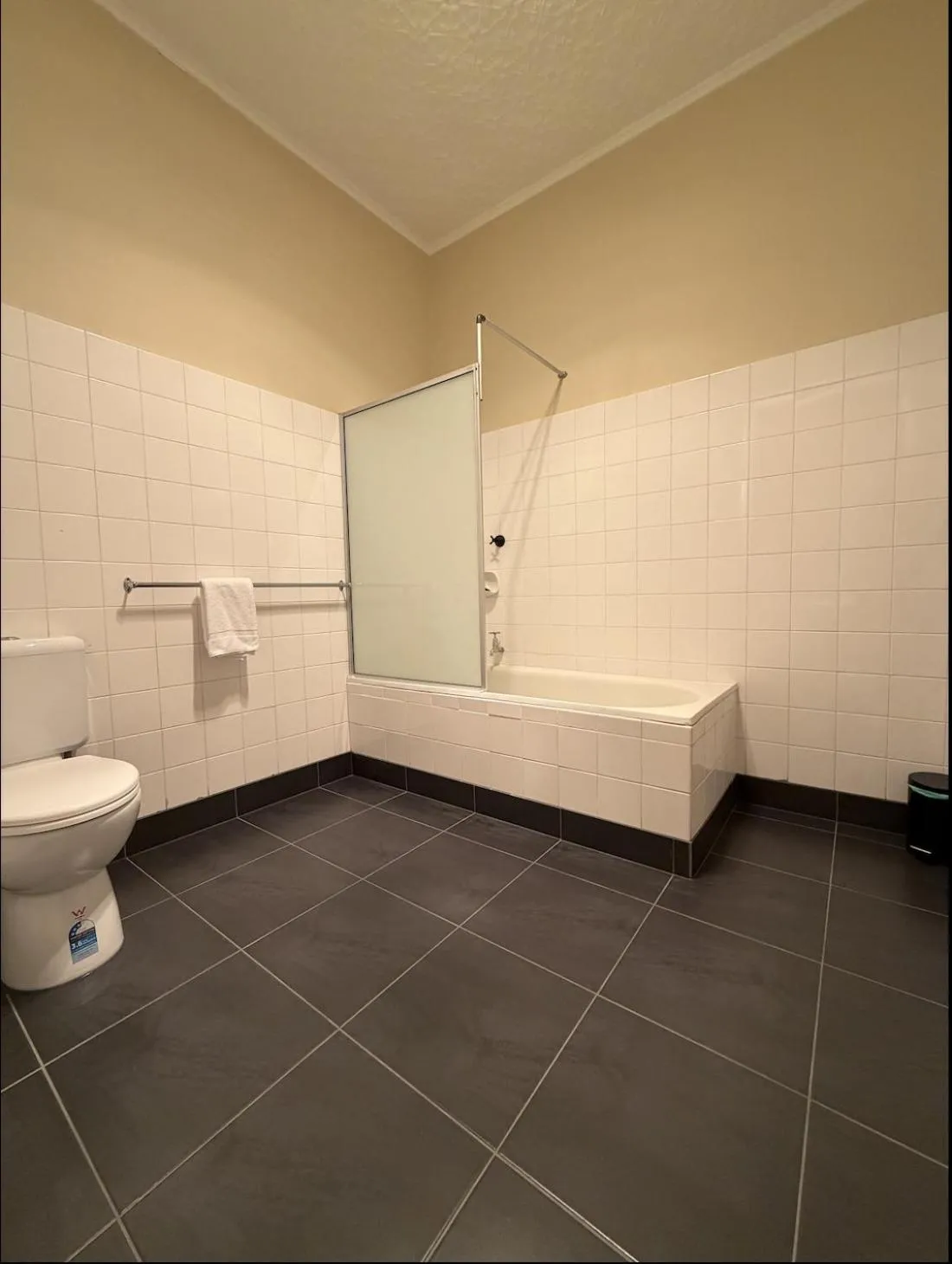 Triple Room in Campbell st Lodge