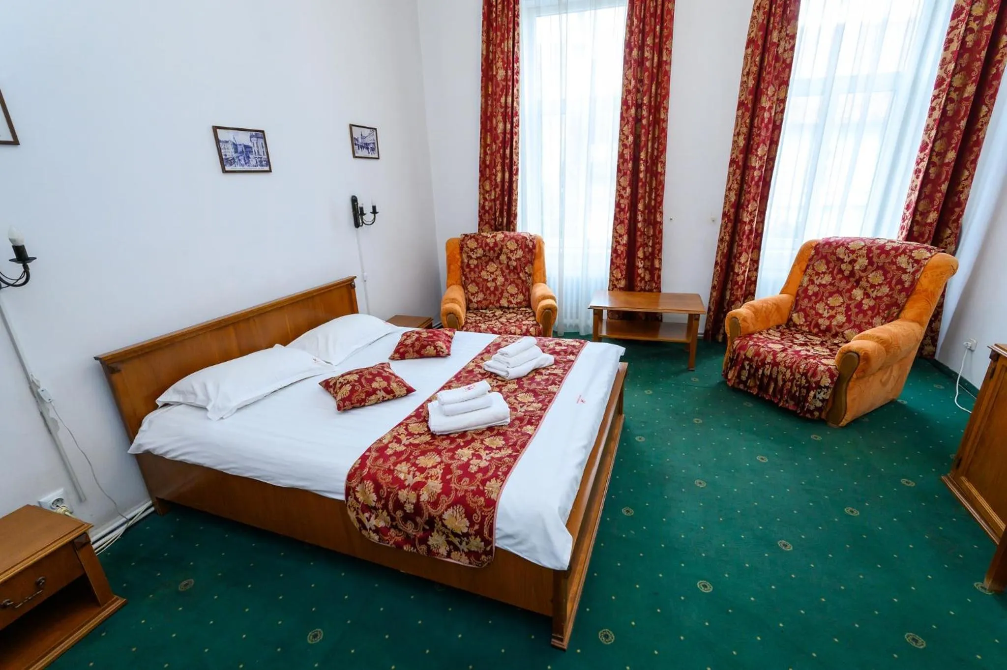 Bed in Hotel Transilvania