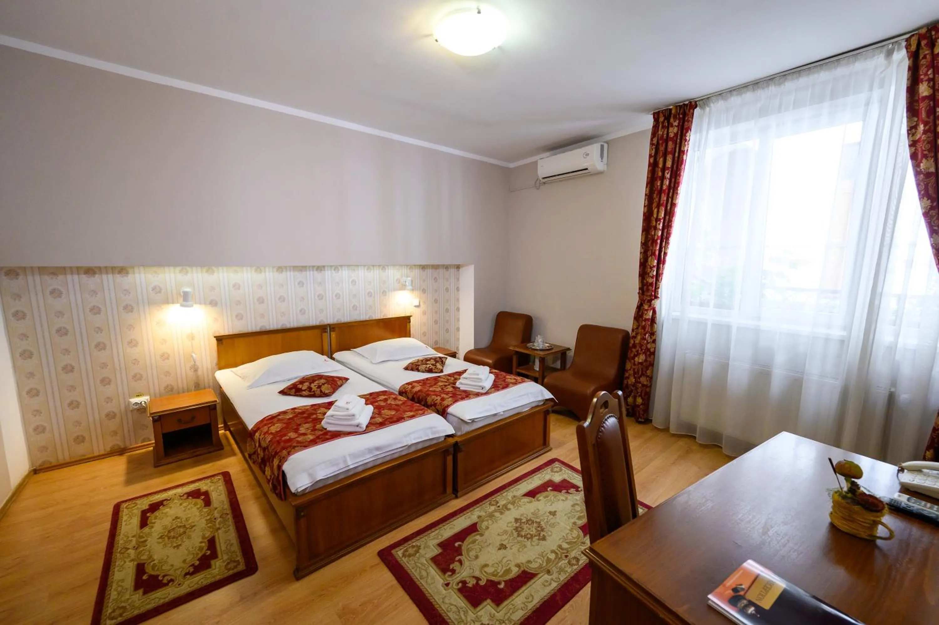 Bed in Hotel Transilvania