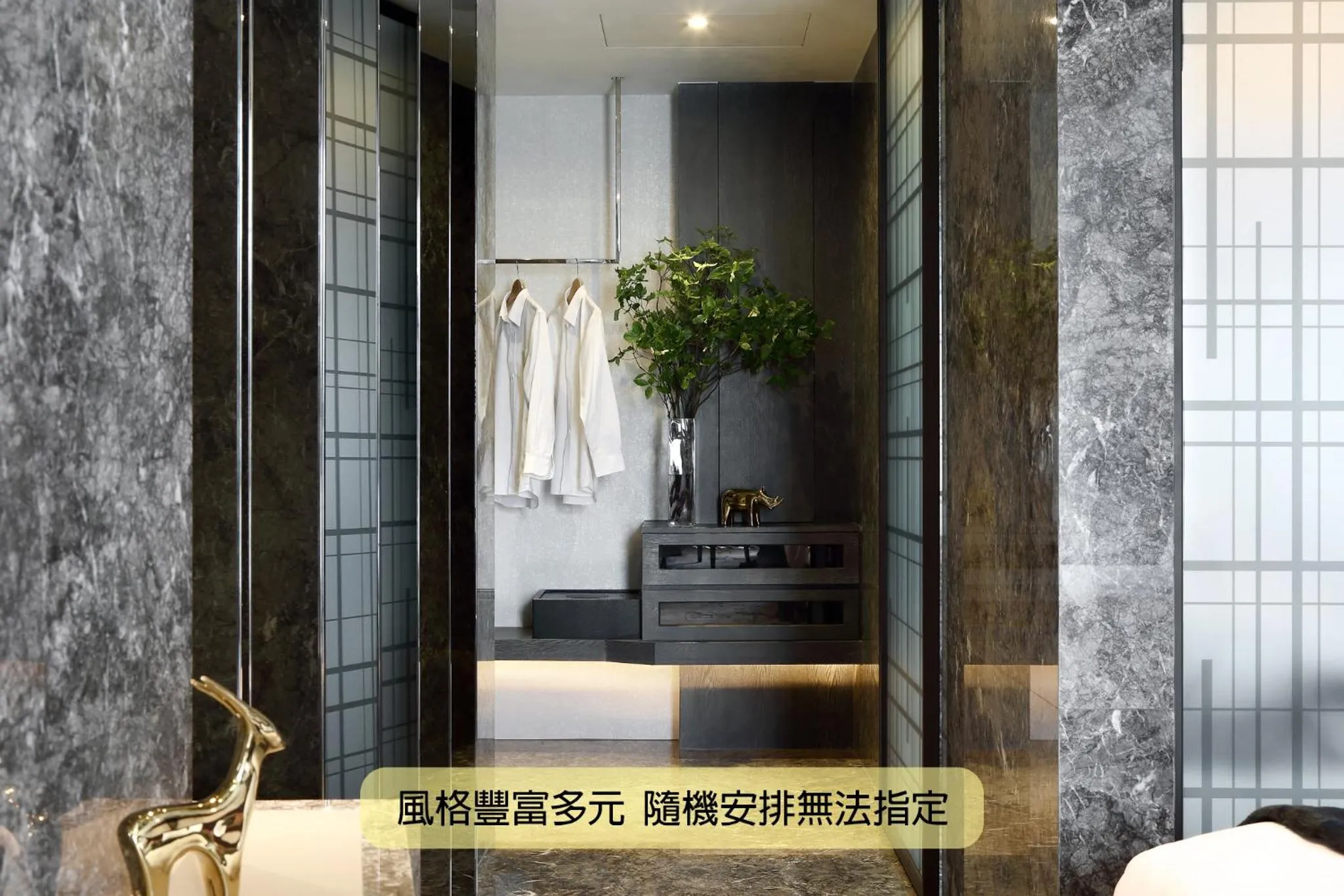 Photo of the whole room in Boda Hotel