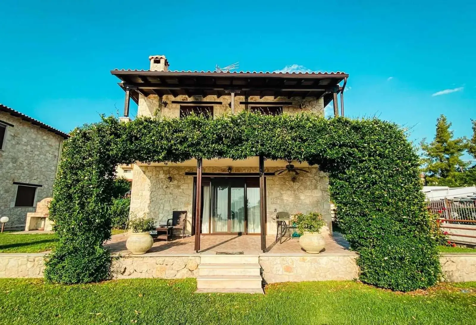 Daphne Villas Daphne Villas