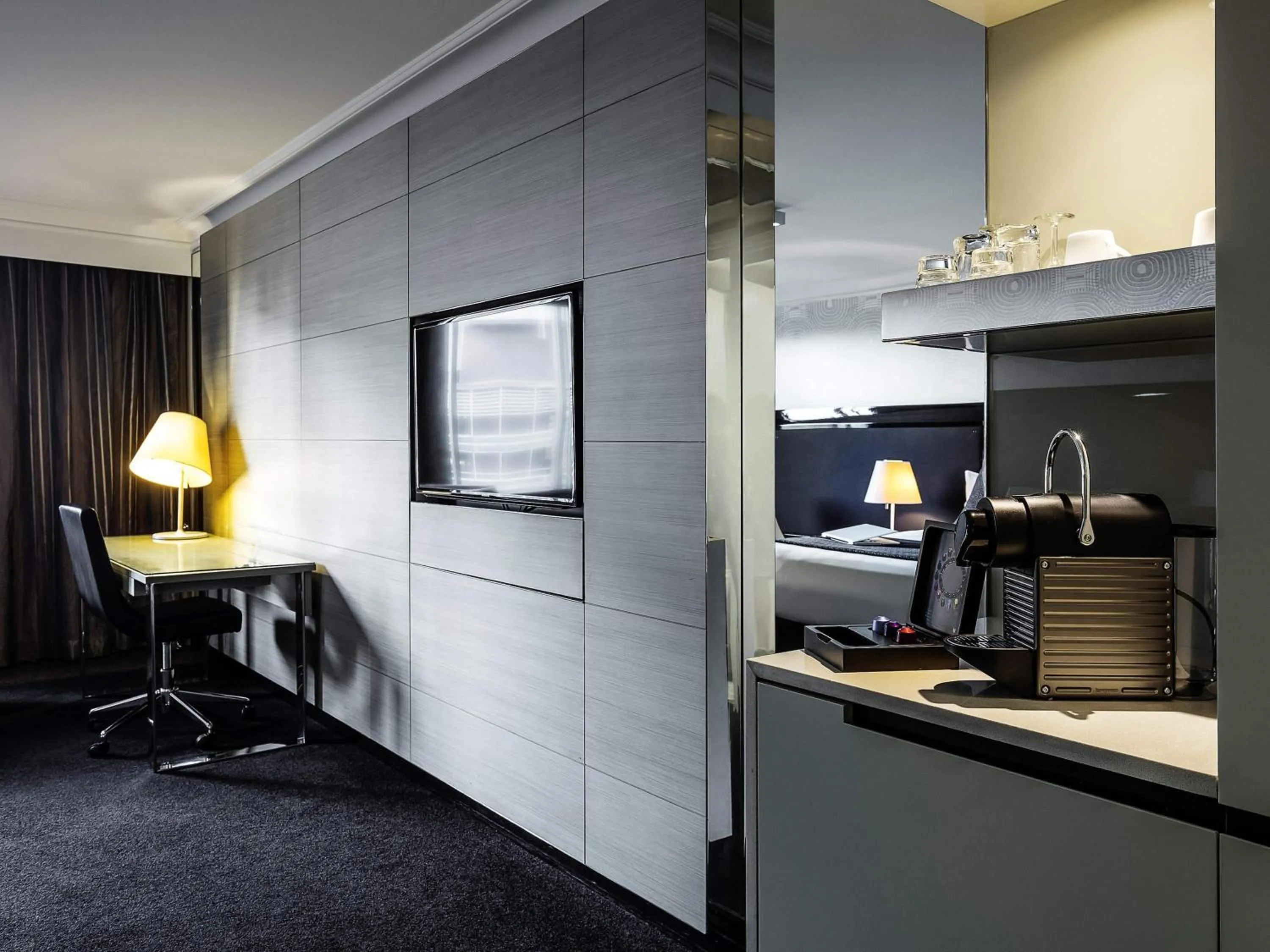 Bedroom in Pullman Brisbane King George Square