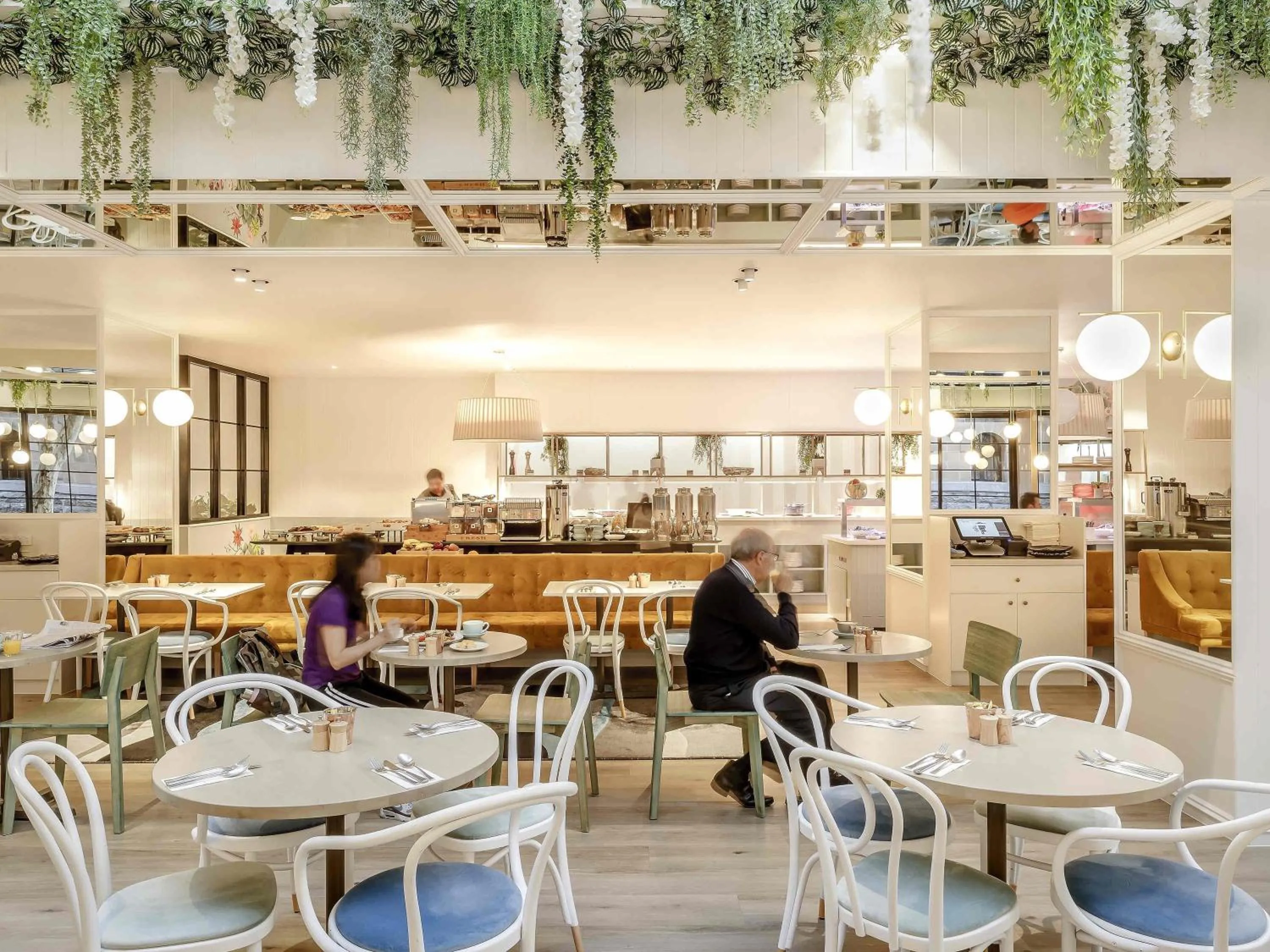 Breakfast in Pullman Brisbane King George Square