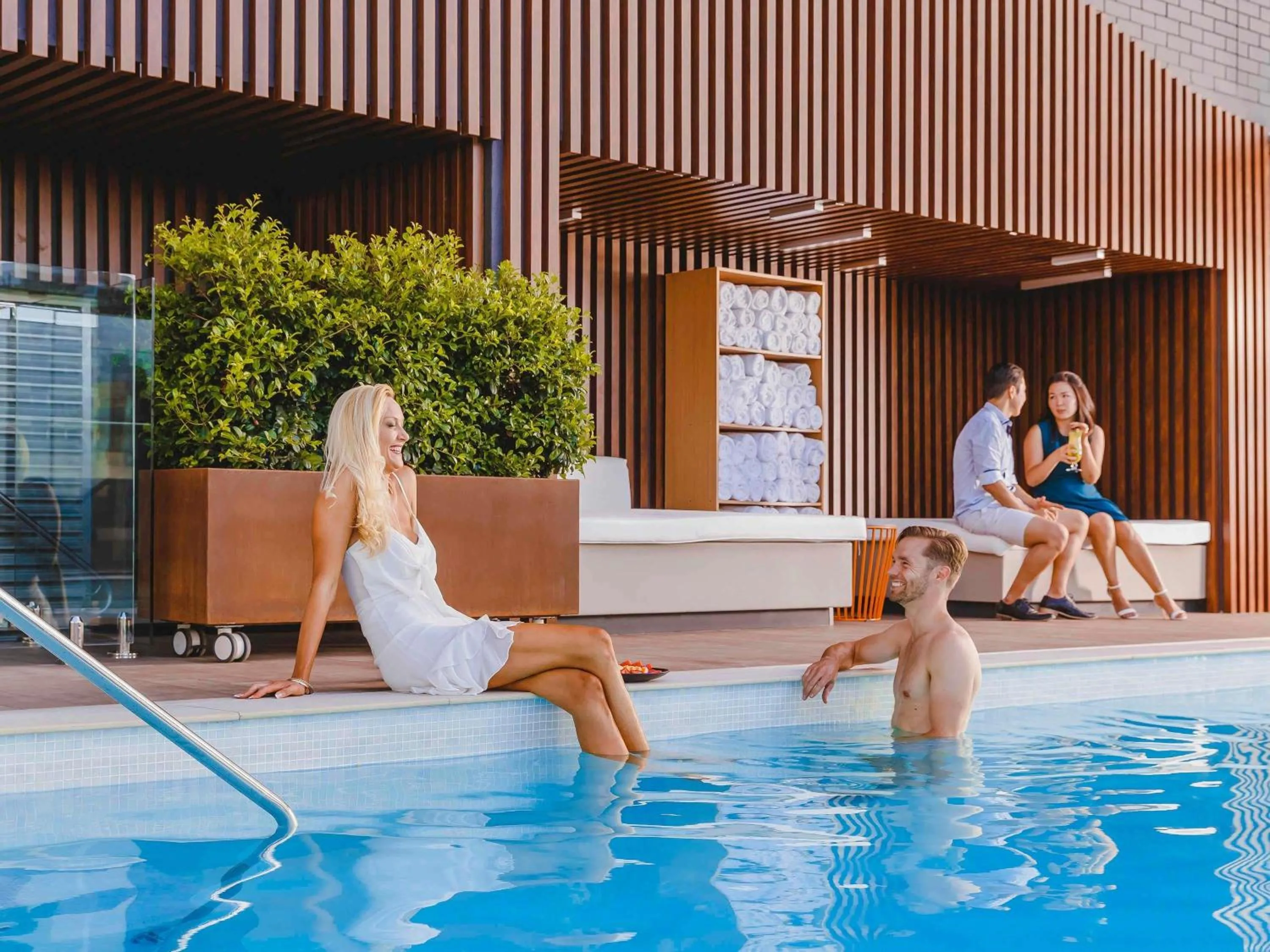 Property building in Pullman Brisbane King George Square