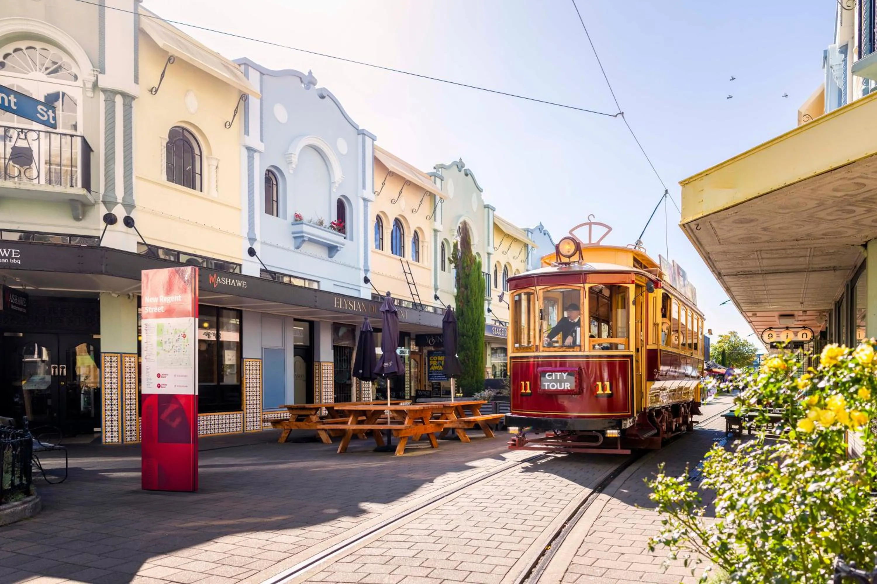 Nearby landmark in Hotel Give