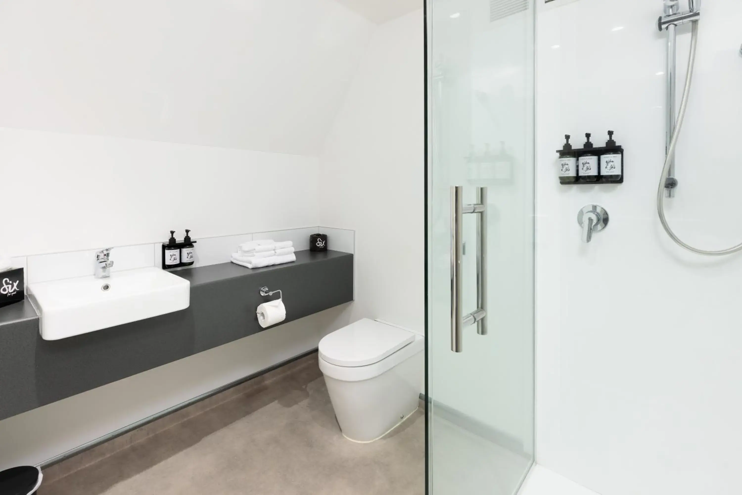 Bathroom in Hotel Give Bathroom in Hotel Give