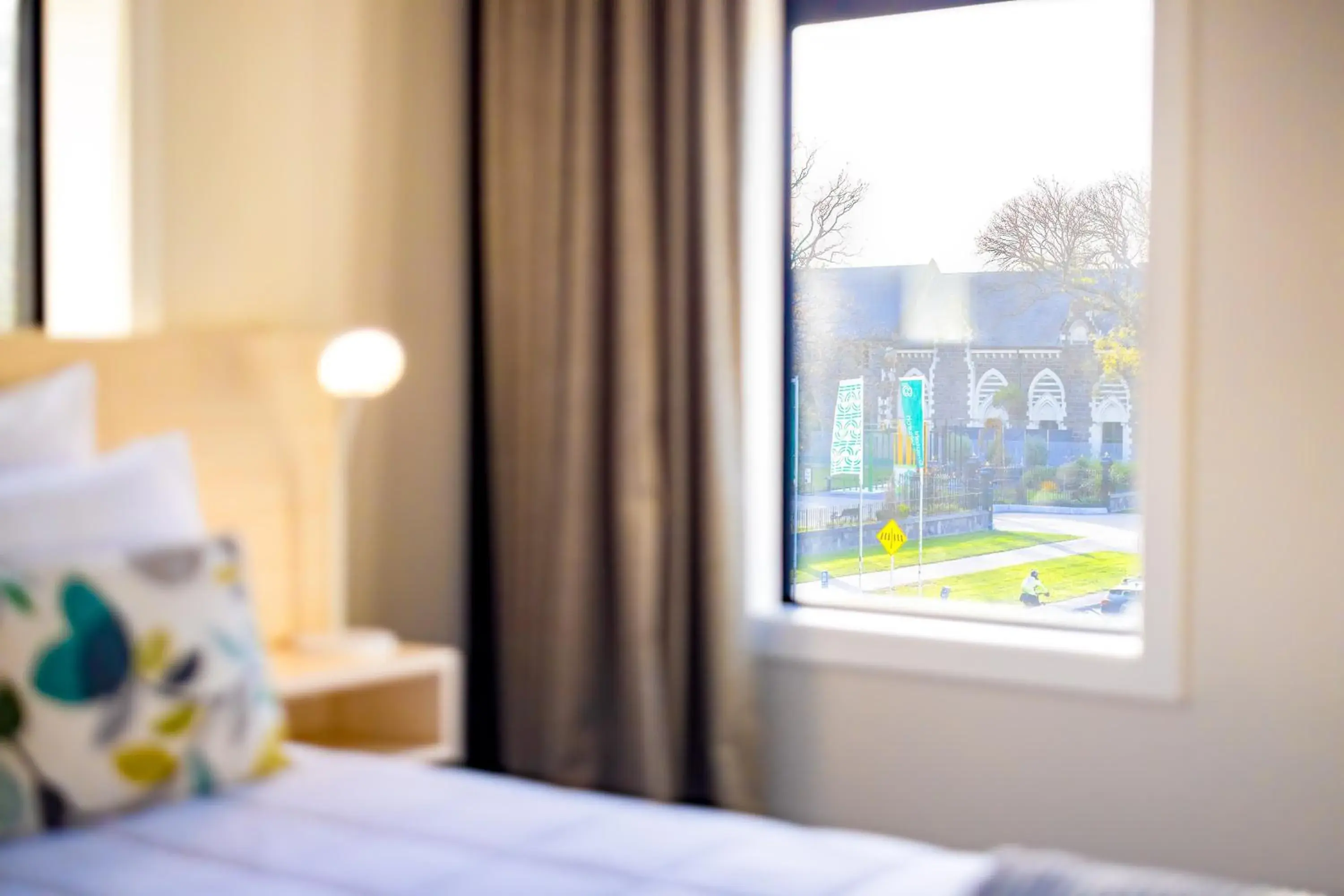 View (from property/room), Bed in Hotel Give View (from property/room), Bed in Hotel Give