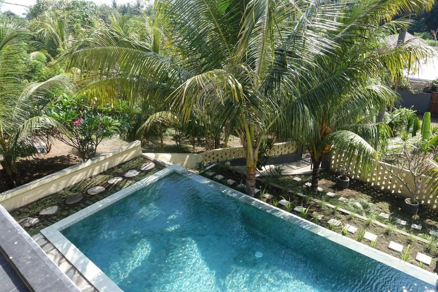 Swimming pool in Nipah Villas