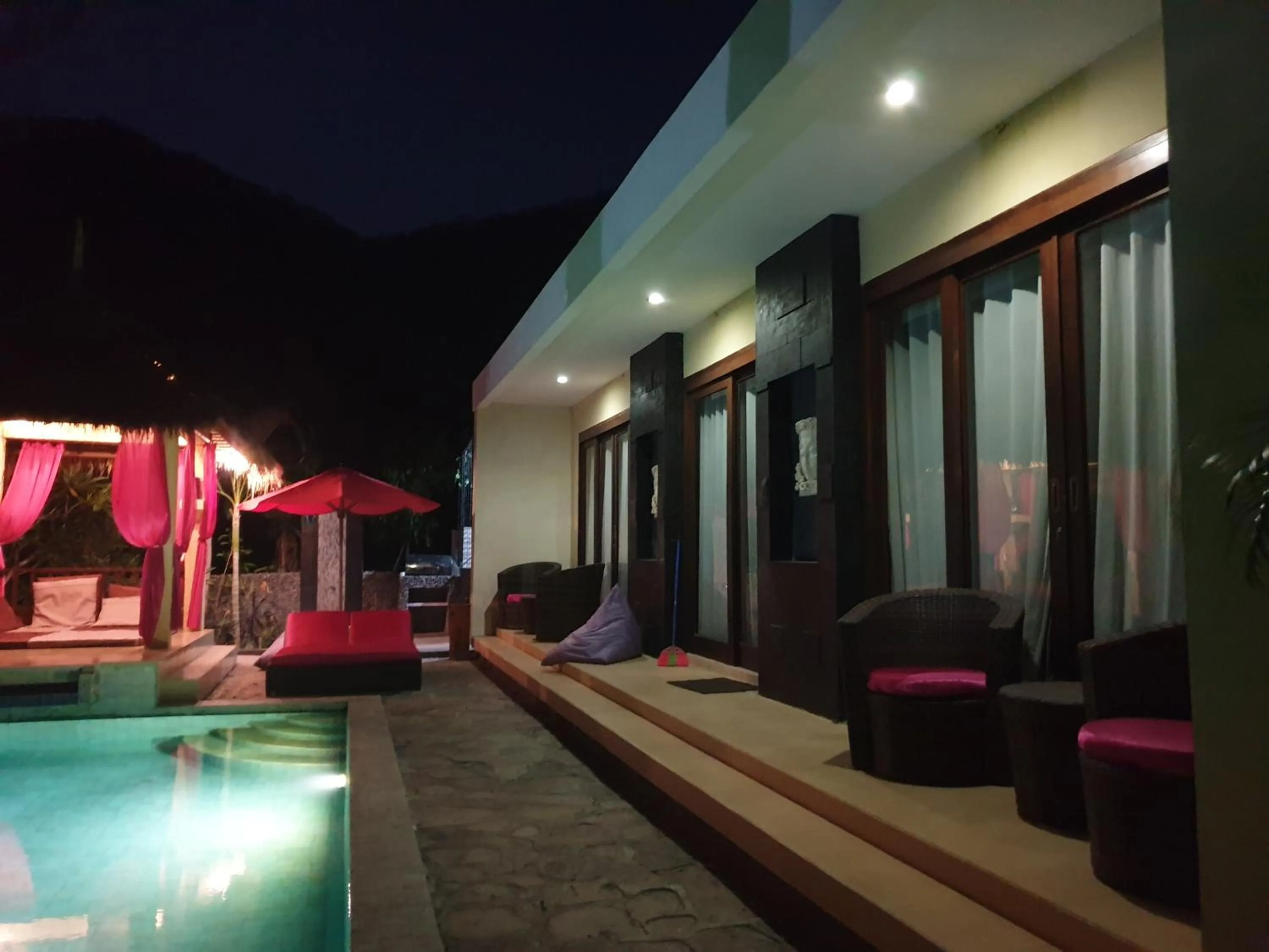 Swimming pool in Nipah Villas