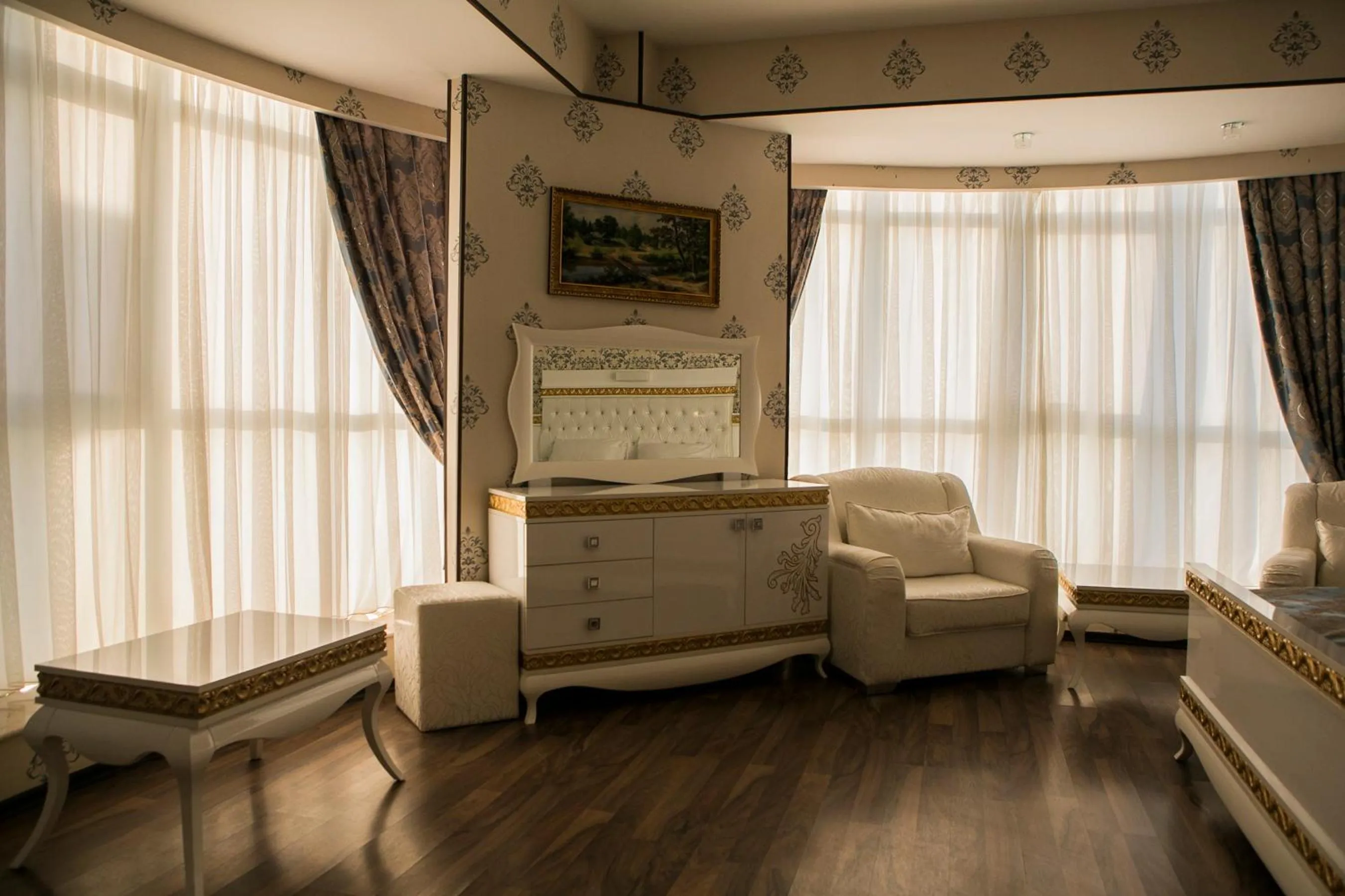 Photo of the whole room in Azalea Hotel Baku