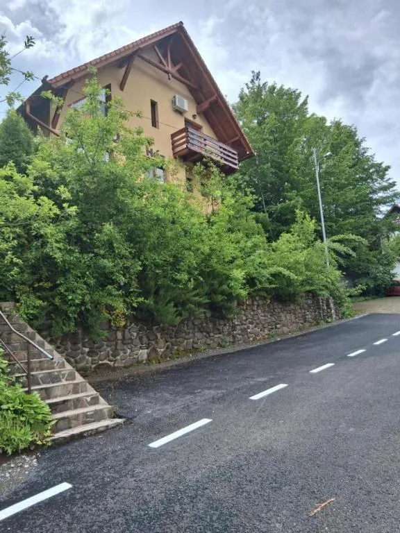 Property building in Casa Dora