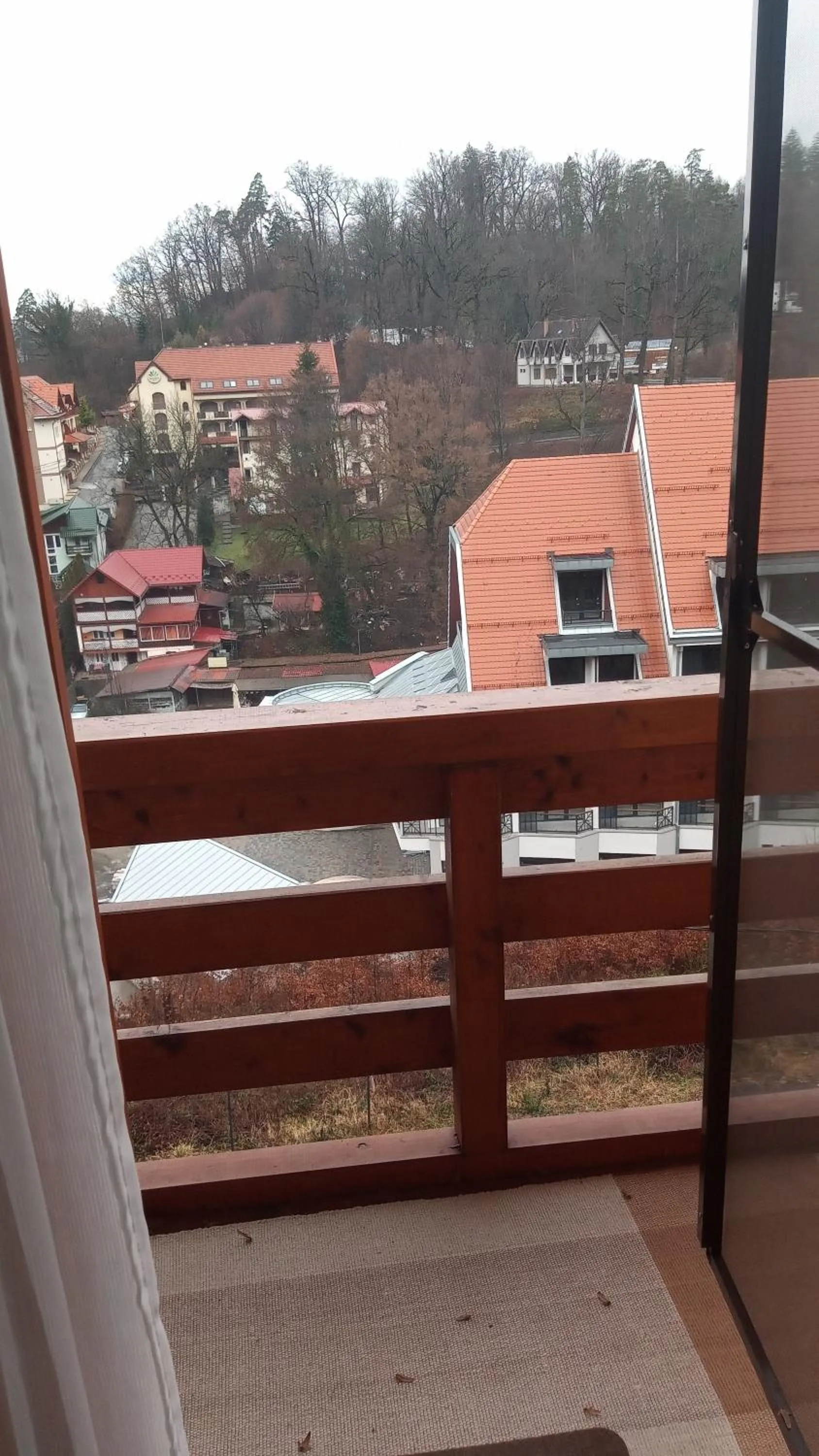 Property building in Casa Dora