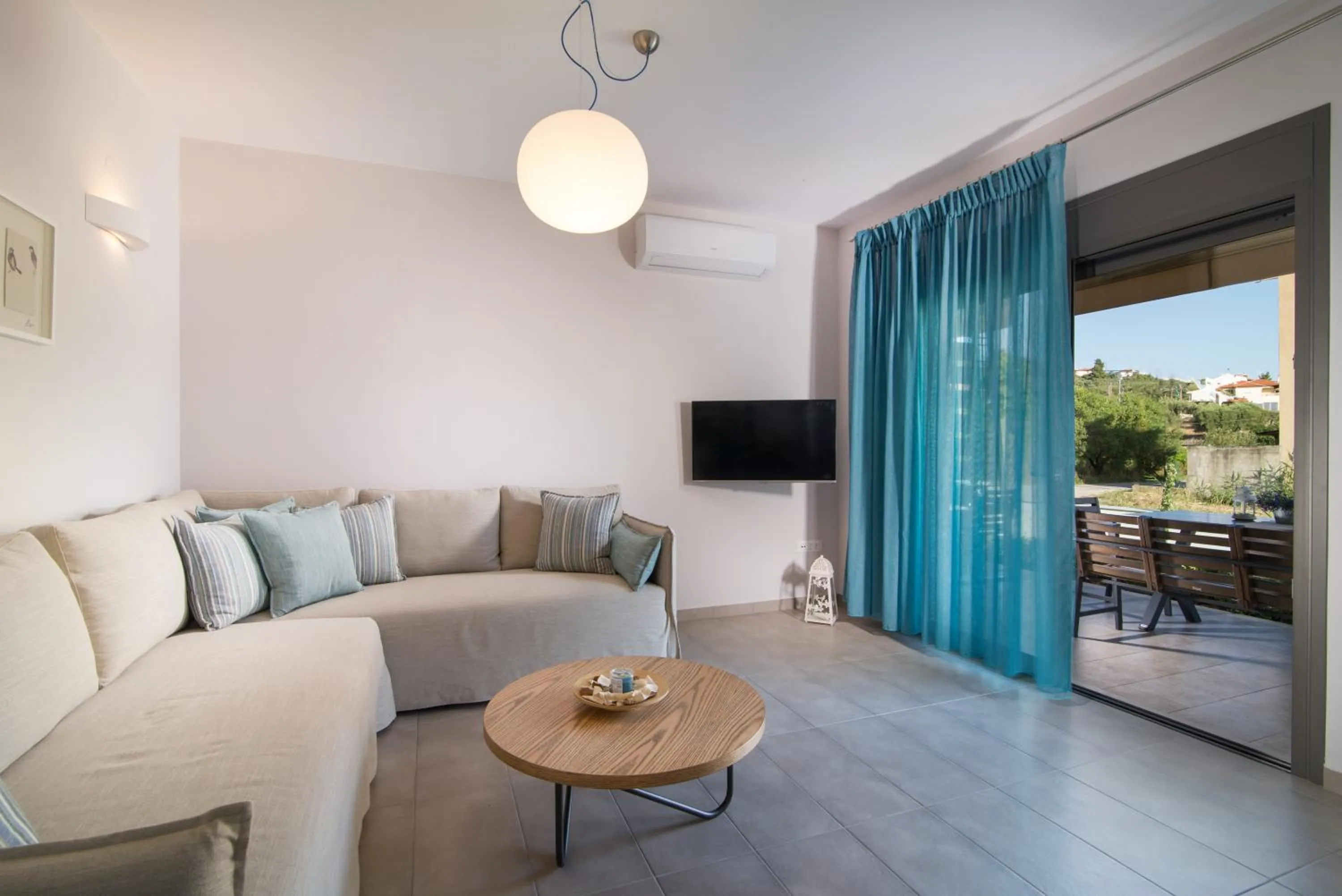 Paradise Maisonettes