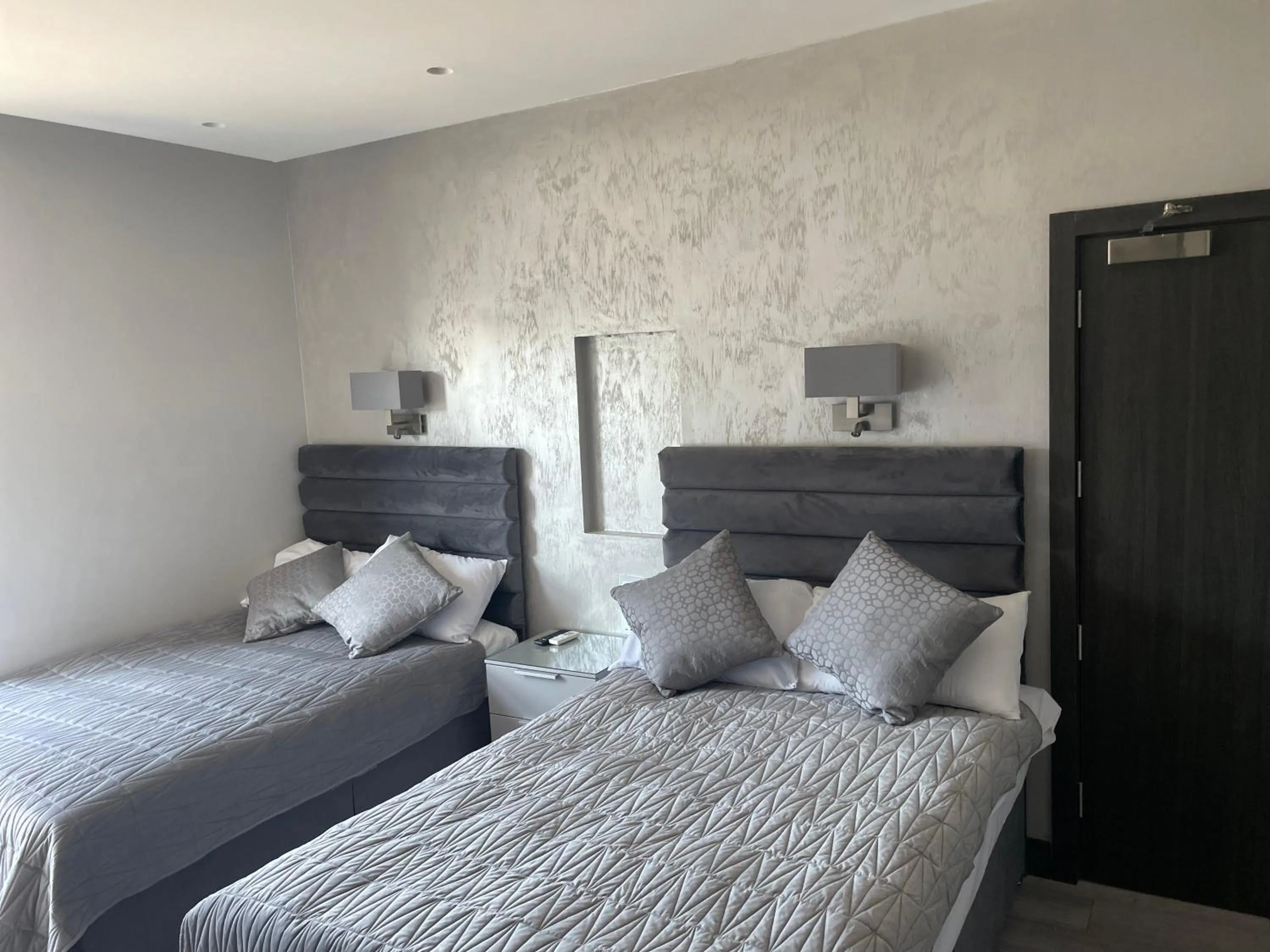 Bedroom, Bed in Park Avenue Hotel