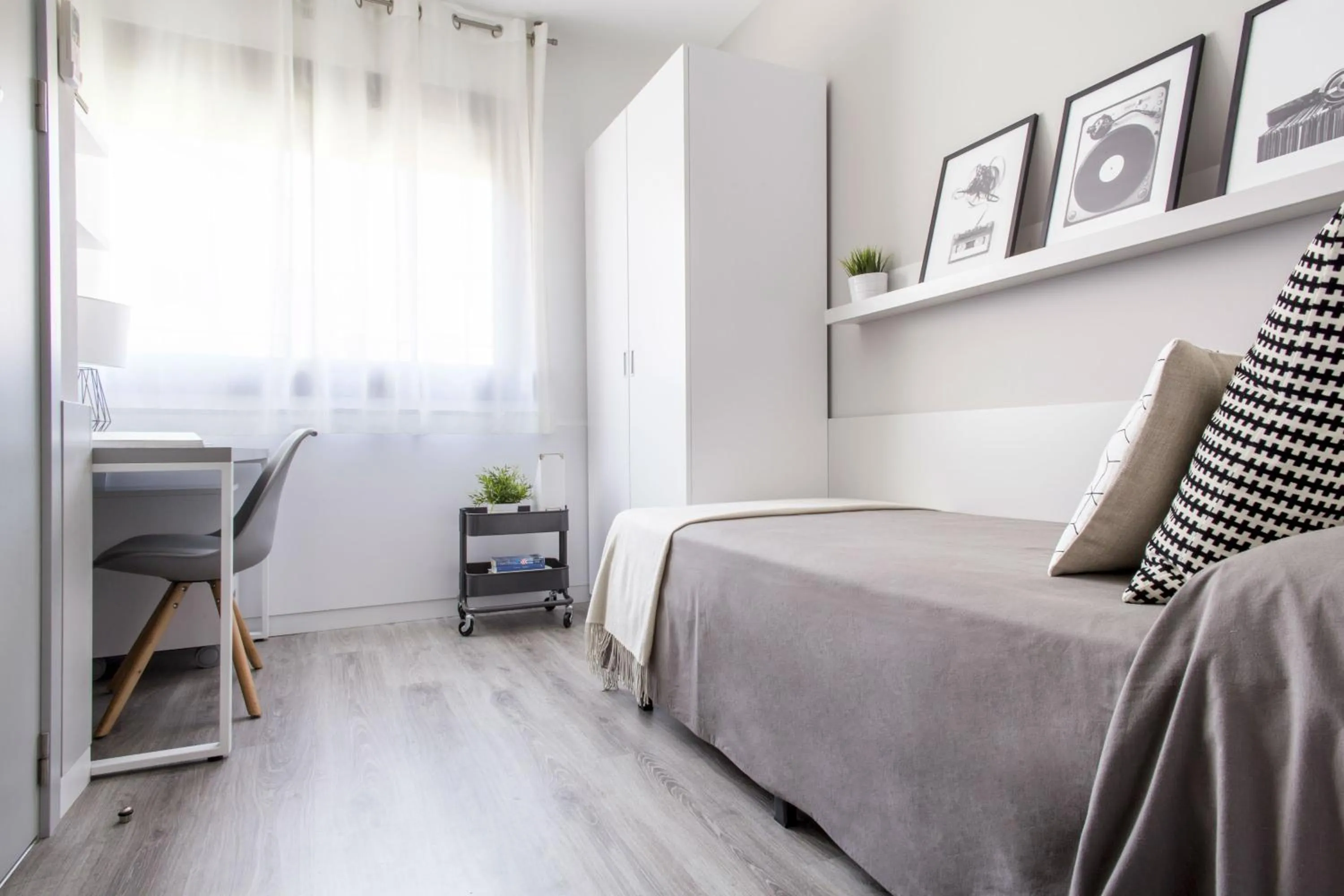 Bedroom, Bed in Residencia Universitaria Resa Barcelona Diagonal