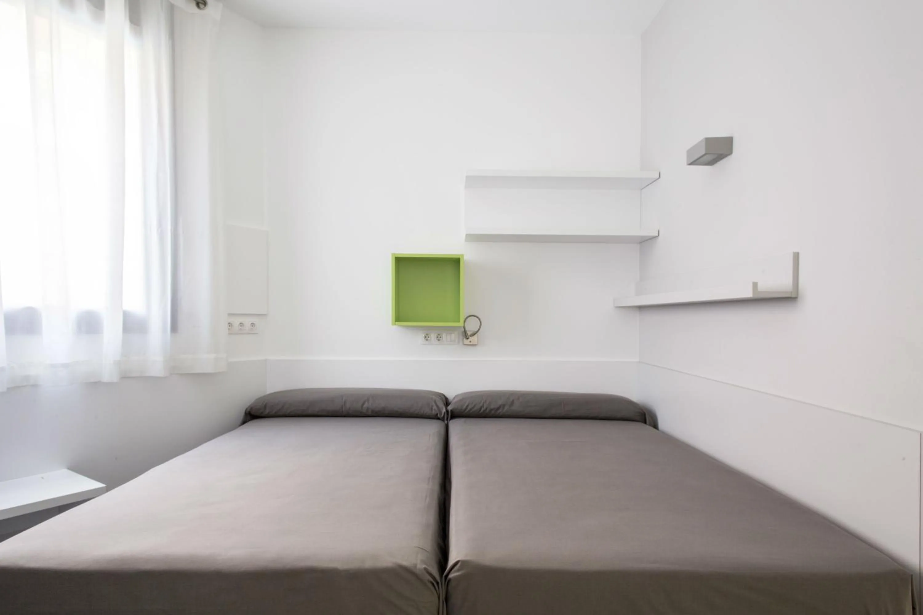 Bedroom, Bed in Residencia Universitaria Resa Barcelona Diagonal