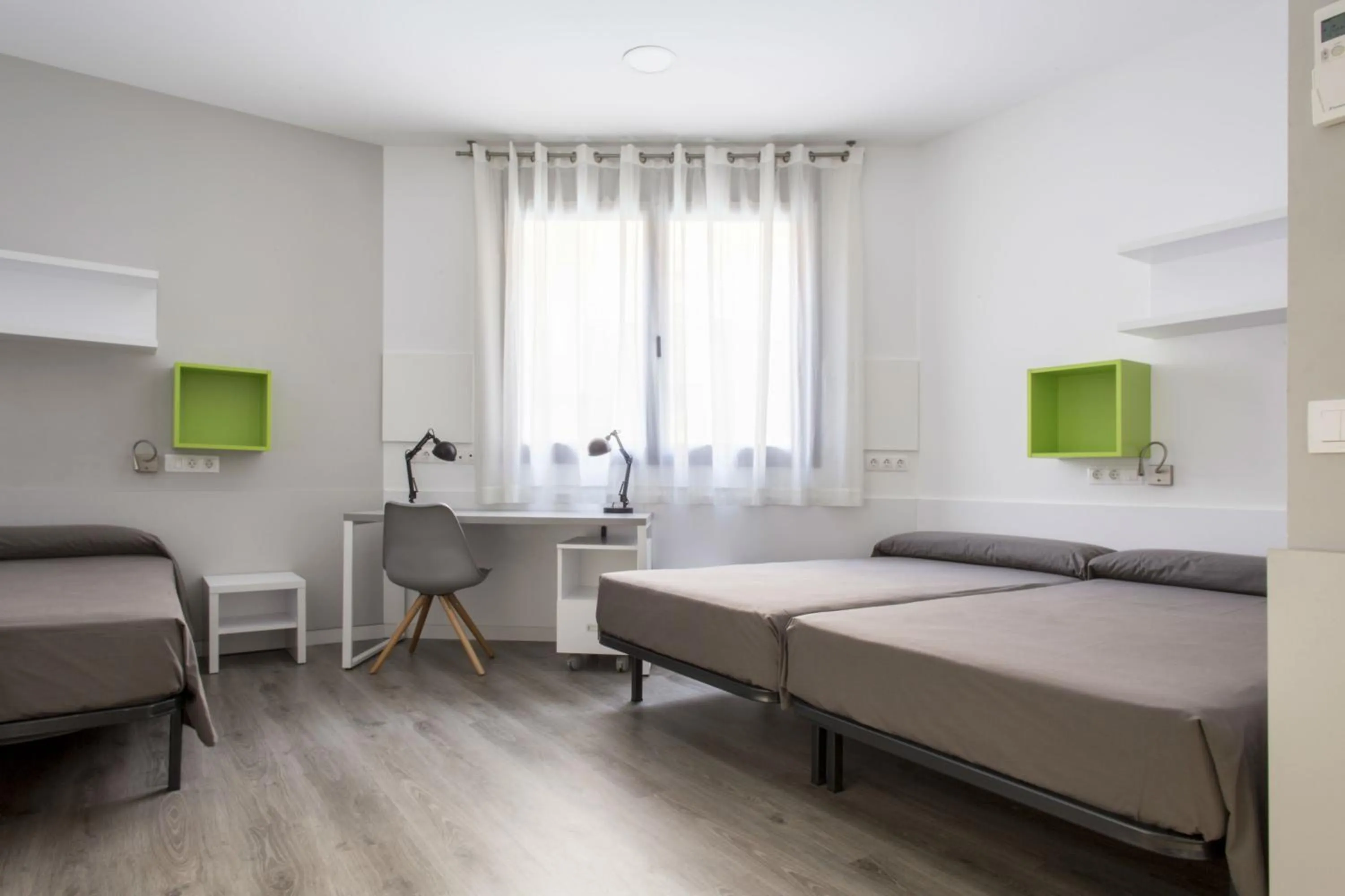 Bedroom, Bed in Residencia Universitaria Resa Barcelona Diagonal