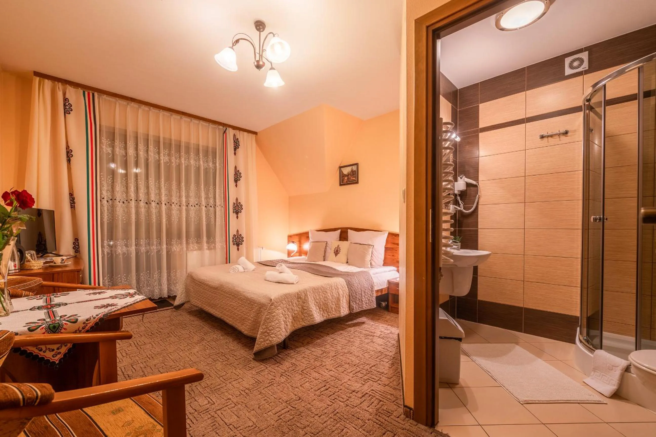 Bed in Willa u Zwijaczy