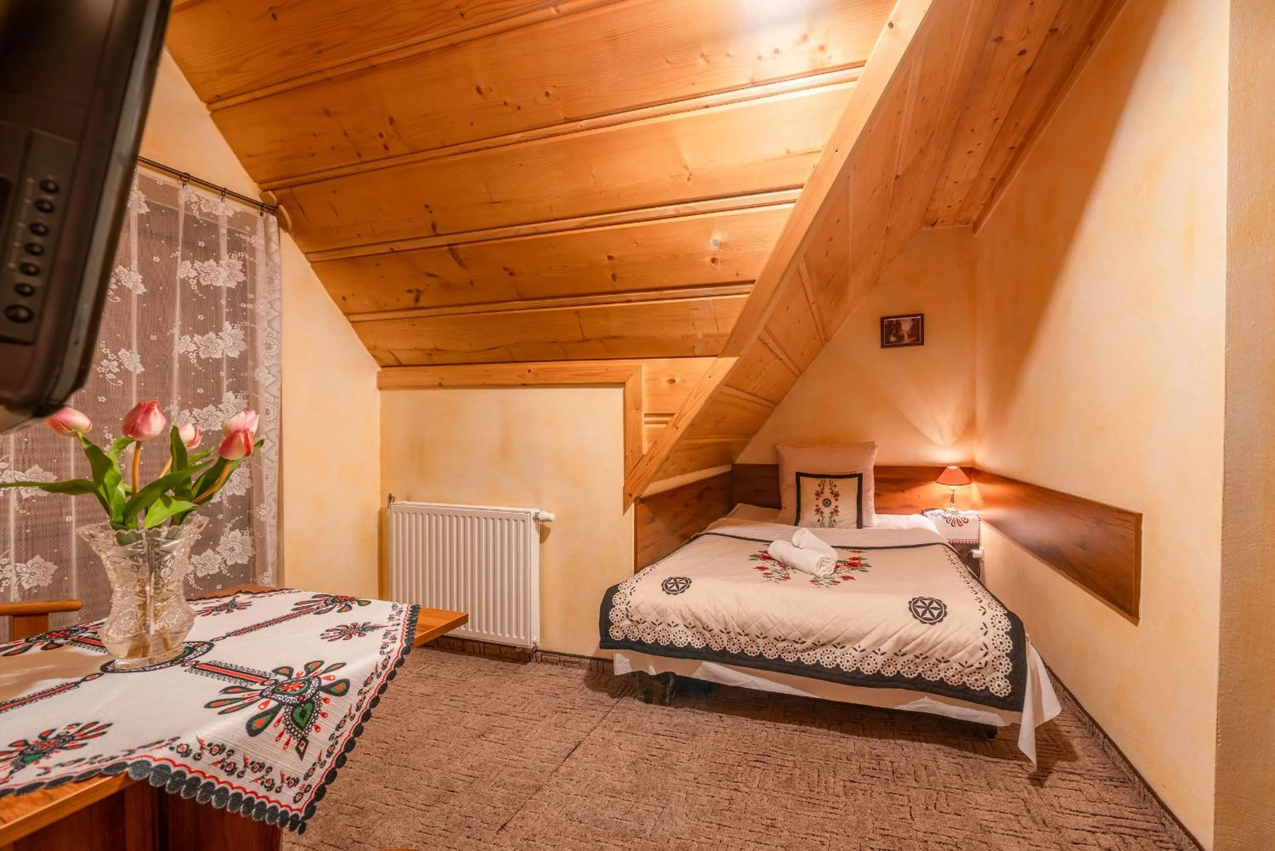 Bed in Willa u Zwijaczy