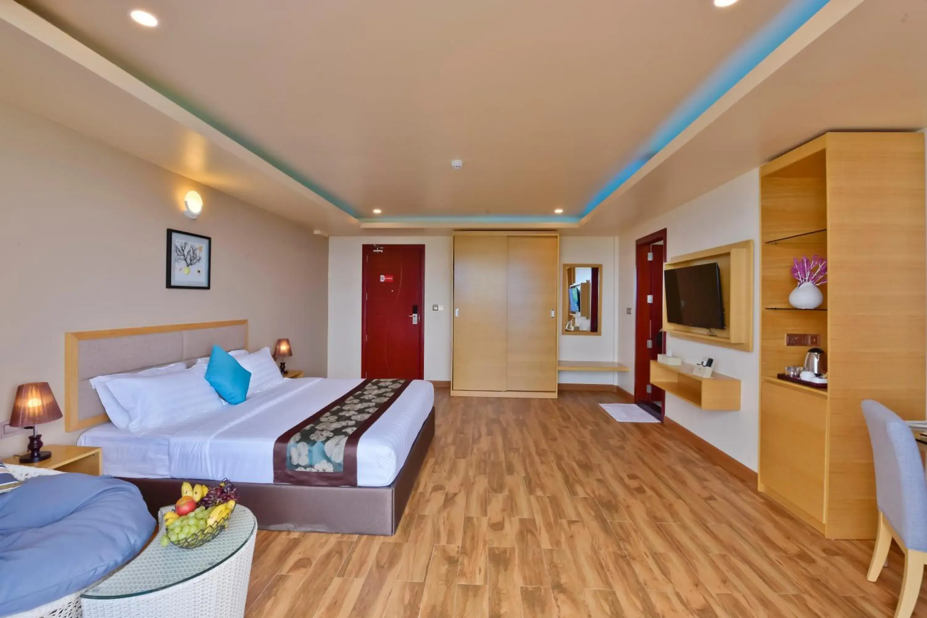 TV and multimedia, Bed in Season Paradise TV and multimedia, Bed in Season Paradise