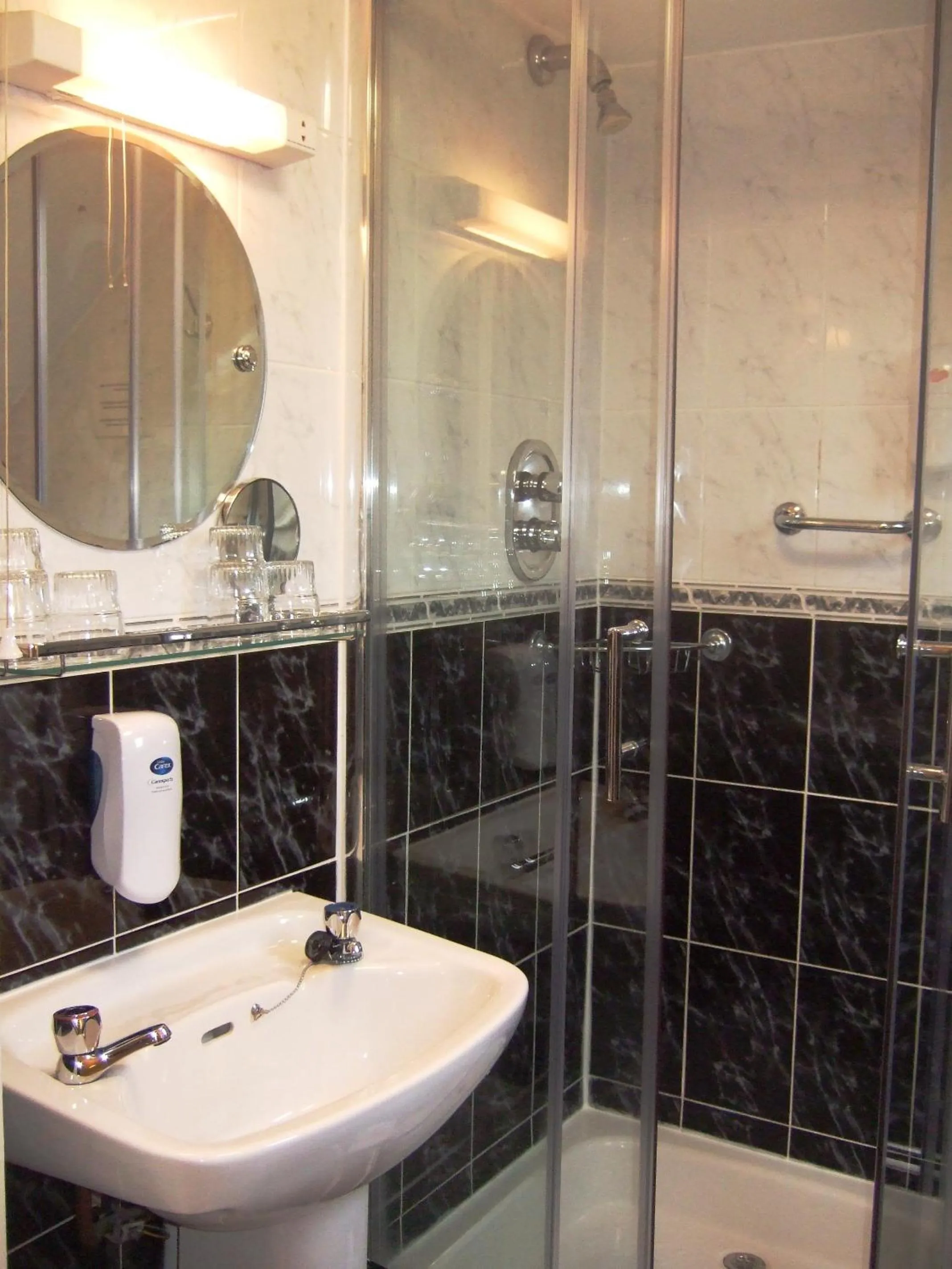 Shower in Egans House