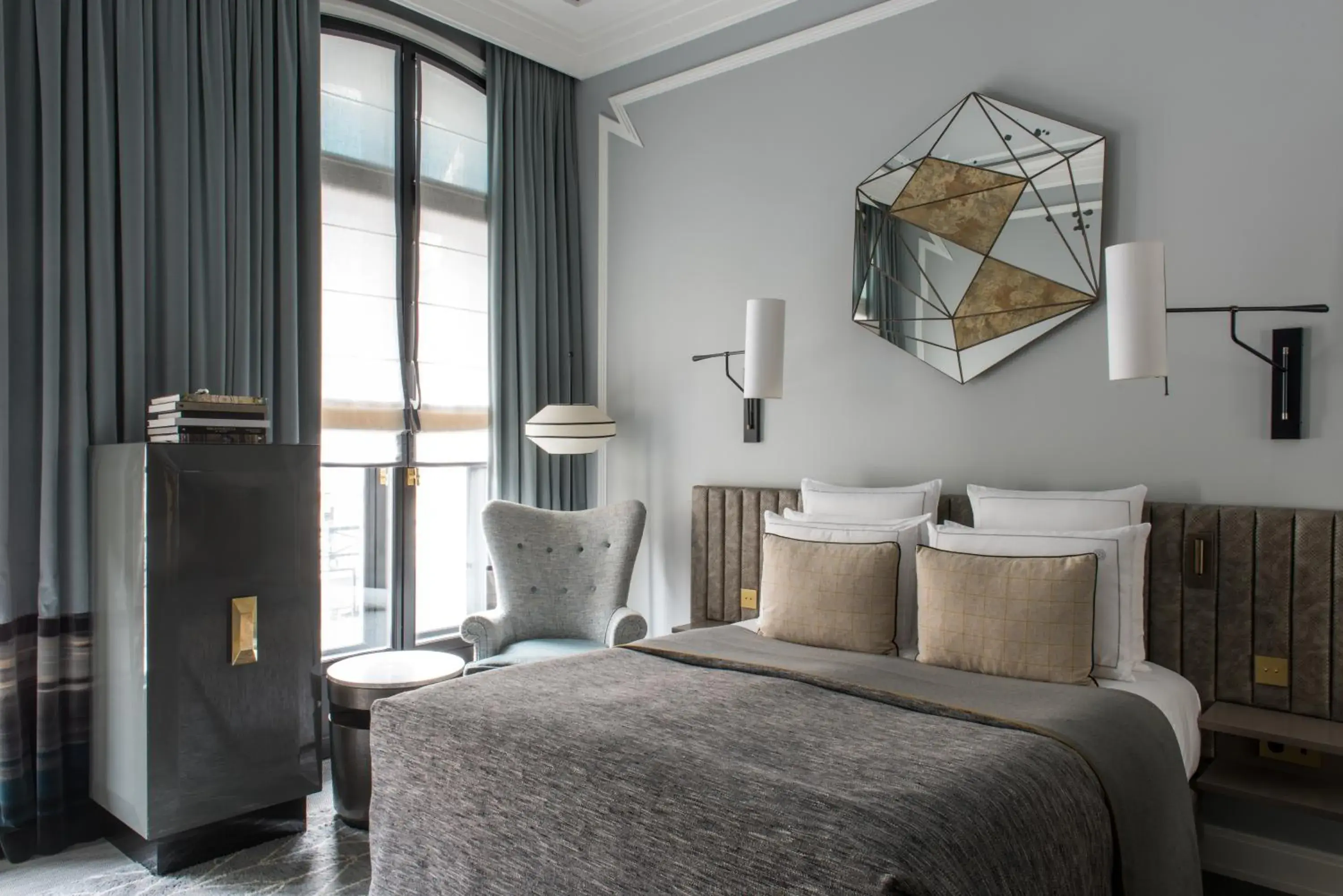 Bed in Nolinski Paris - Evok Collection Bed in Nolinski Paris - Evok Collection