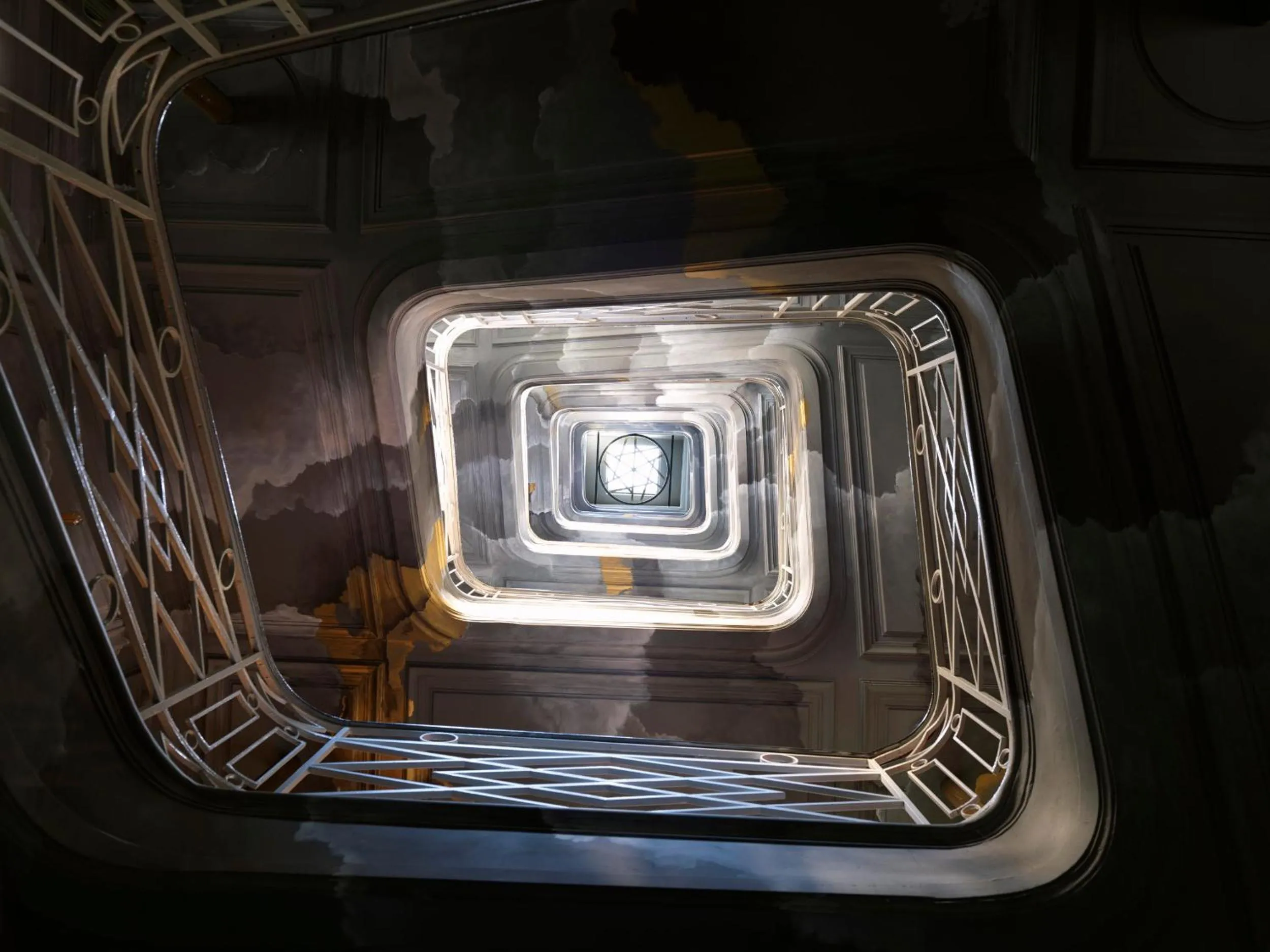 Nolinski Paris - Evok Collection