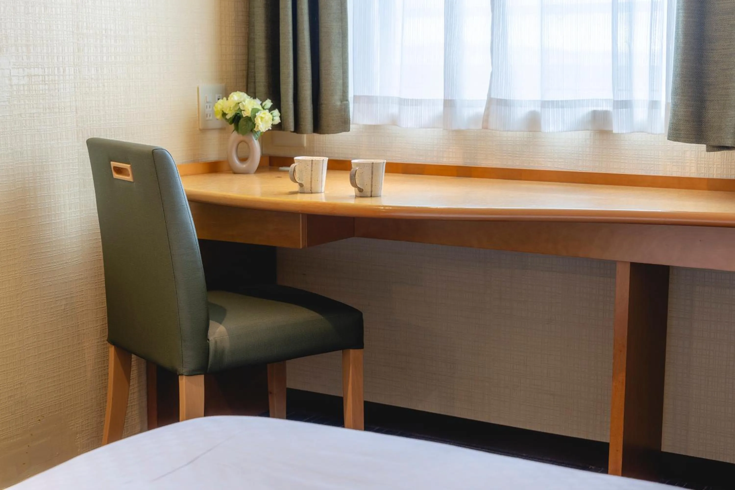 Kanku Izumiotsu Washington Hotel