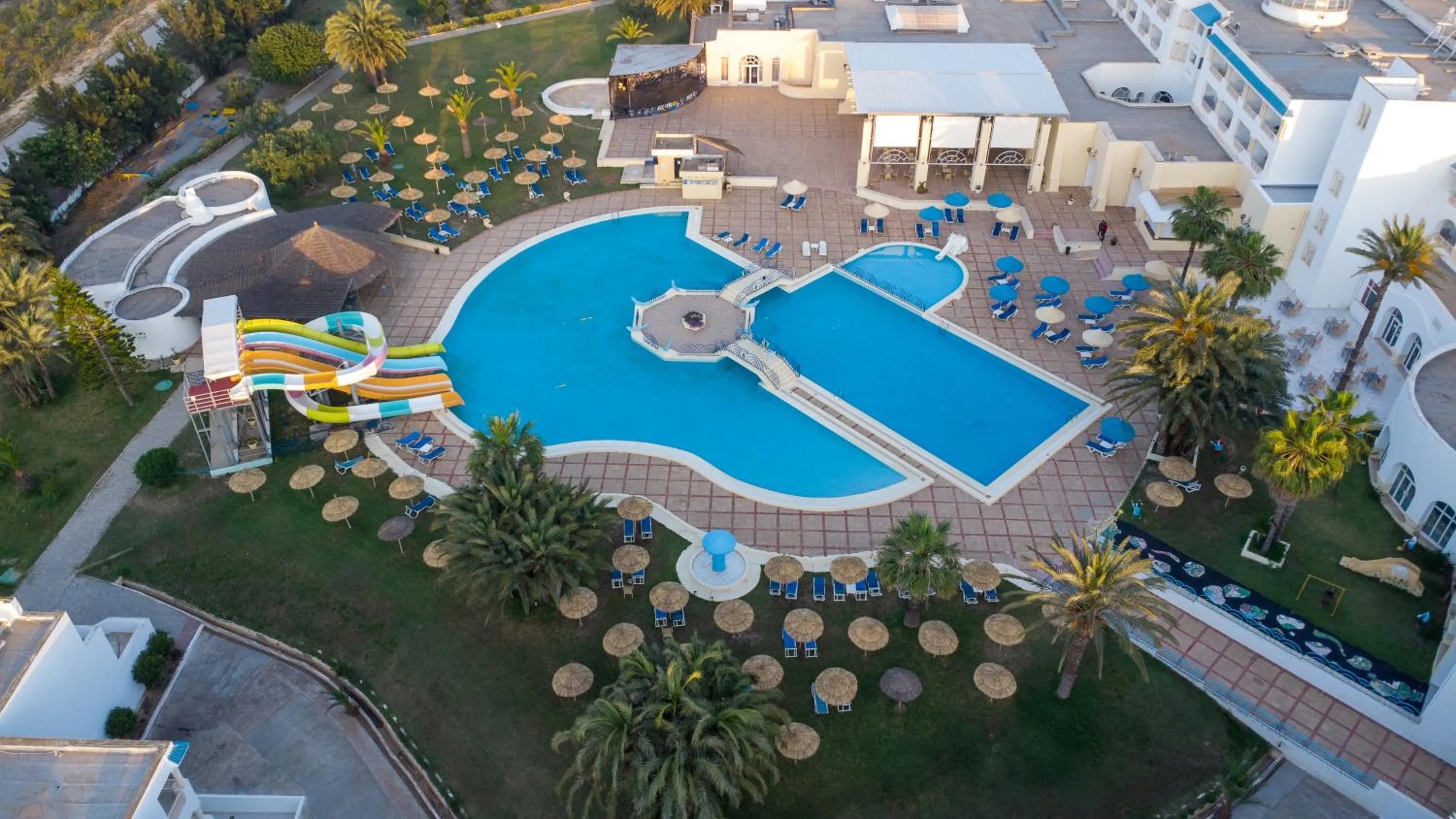 Swimming pool in Hotel Liberty Resort