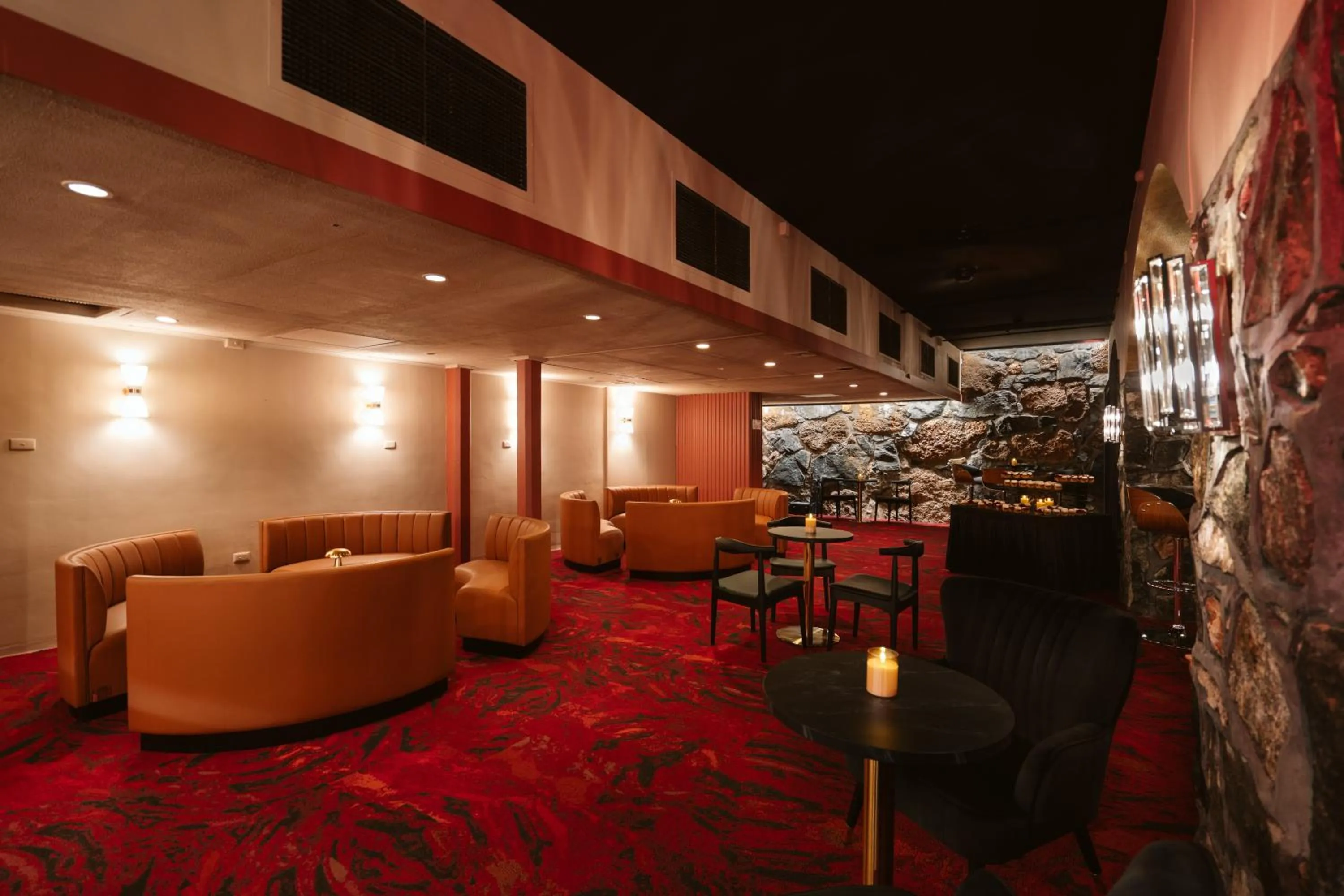 Lounge or bar in Mantra Bunbury