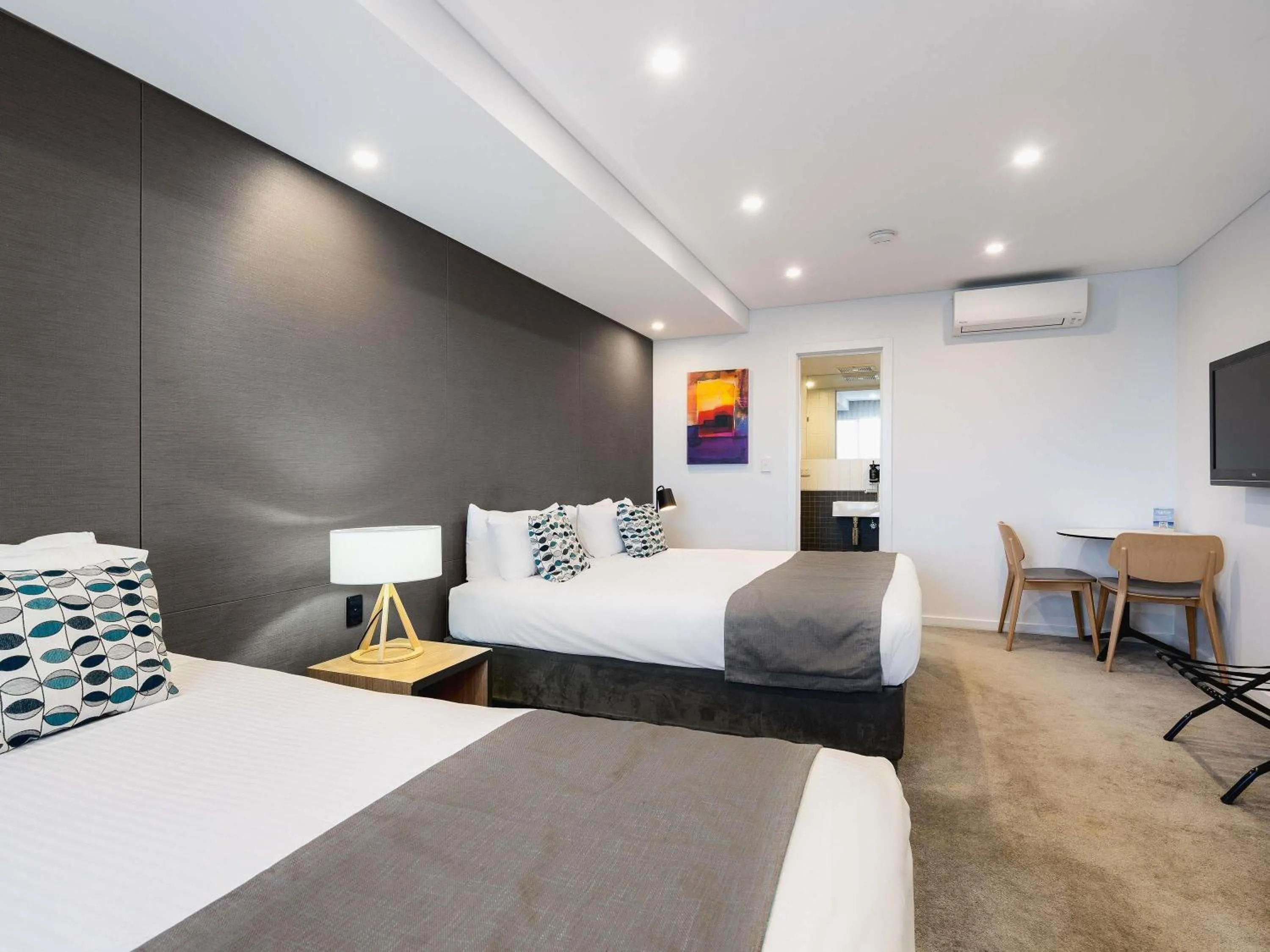 Bedroom, Bed in Mantra Bunbury