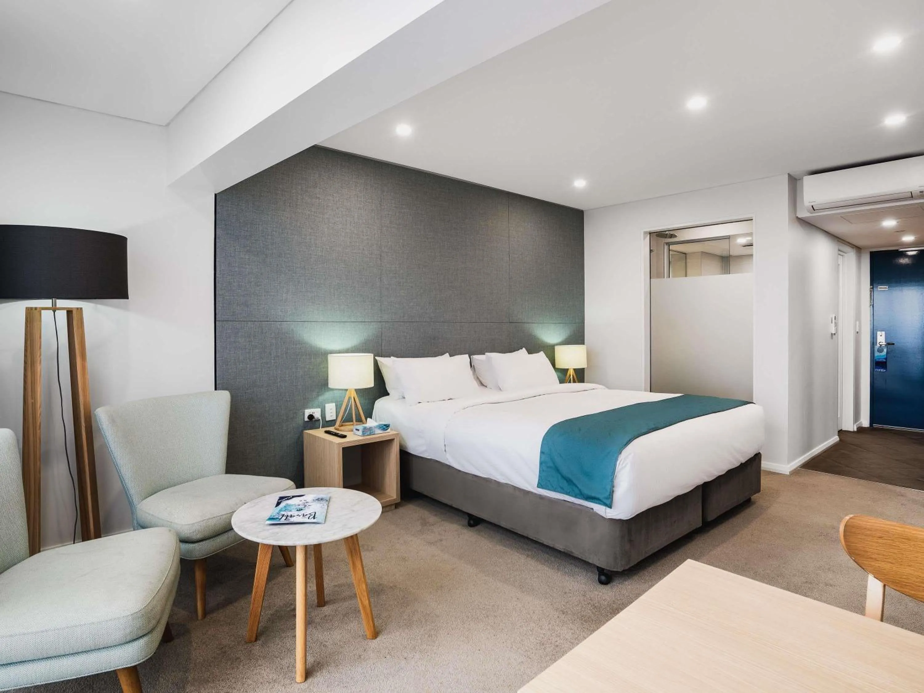 Bedroom, Bed in Mantra Bunbury