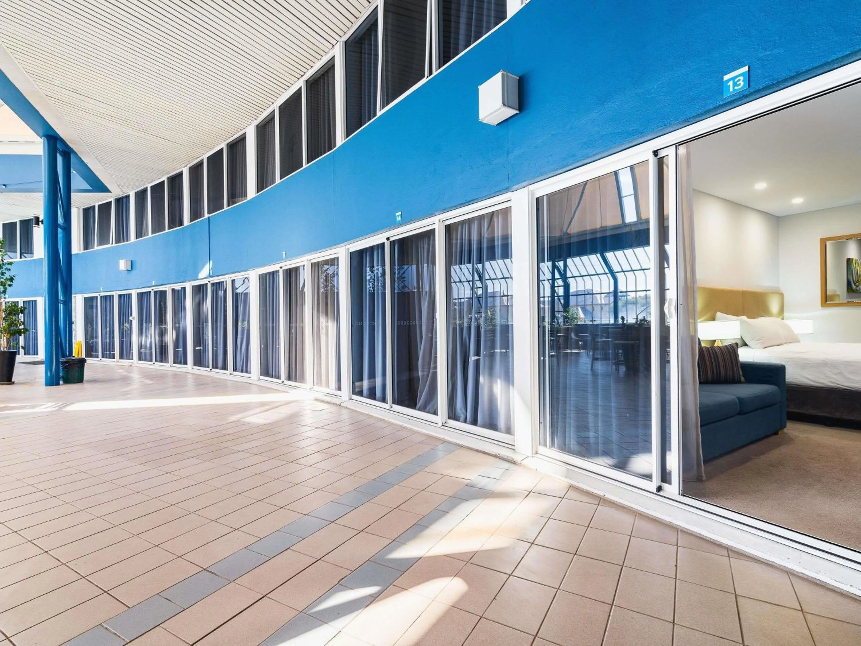 Bedroom, Bed in Mantra Bunbury