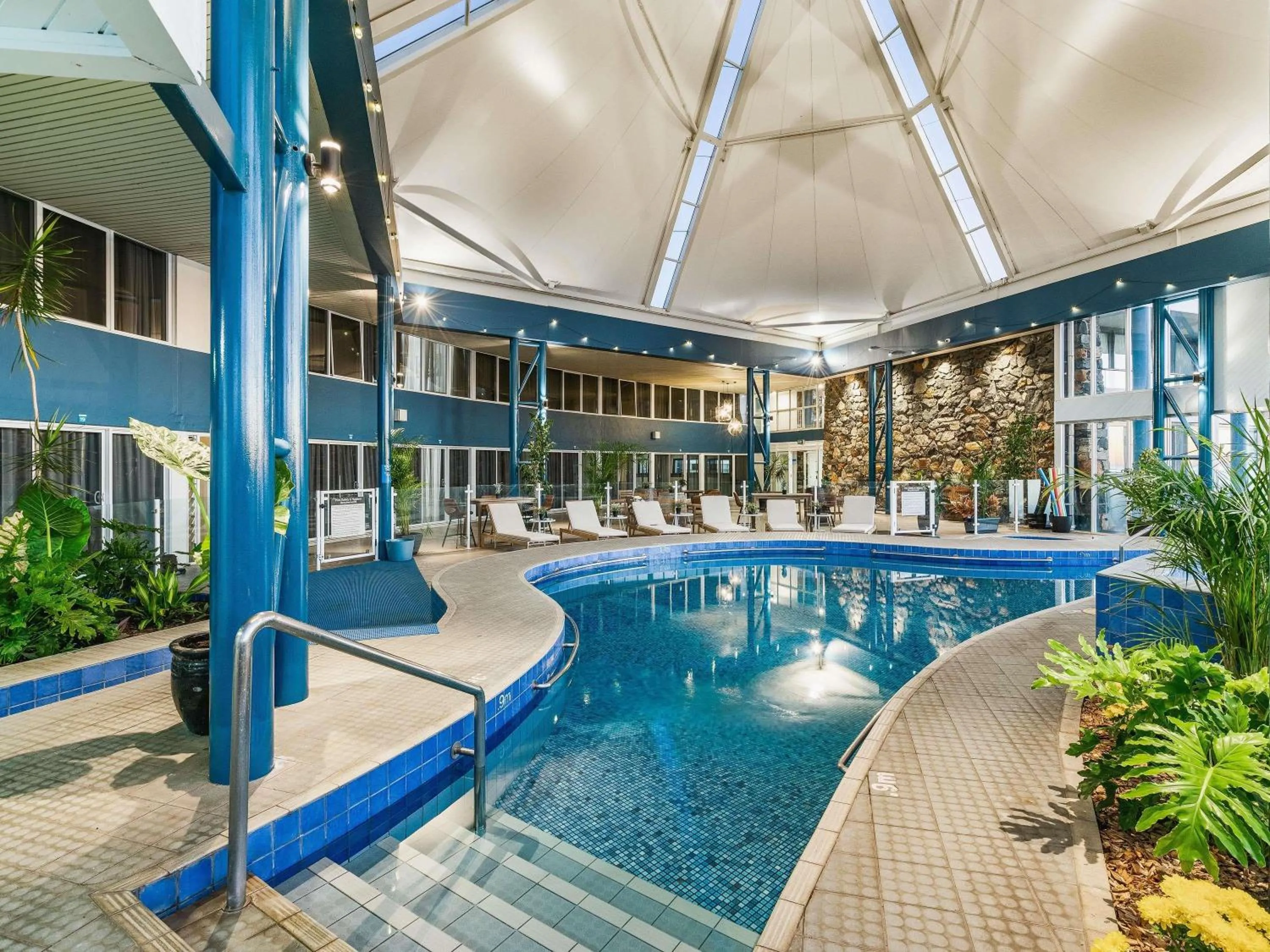 Pool view in Mantra Bunbury